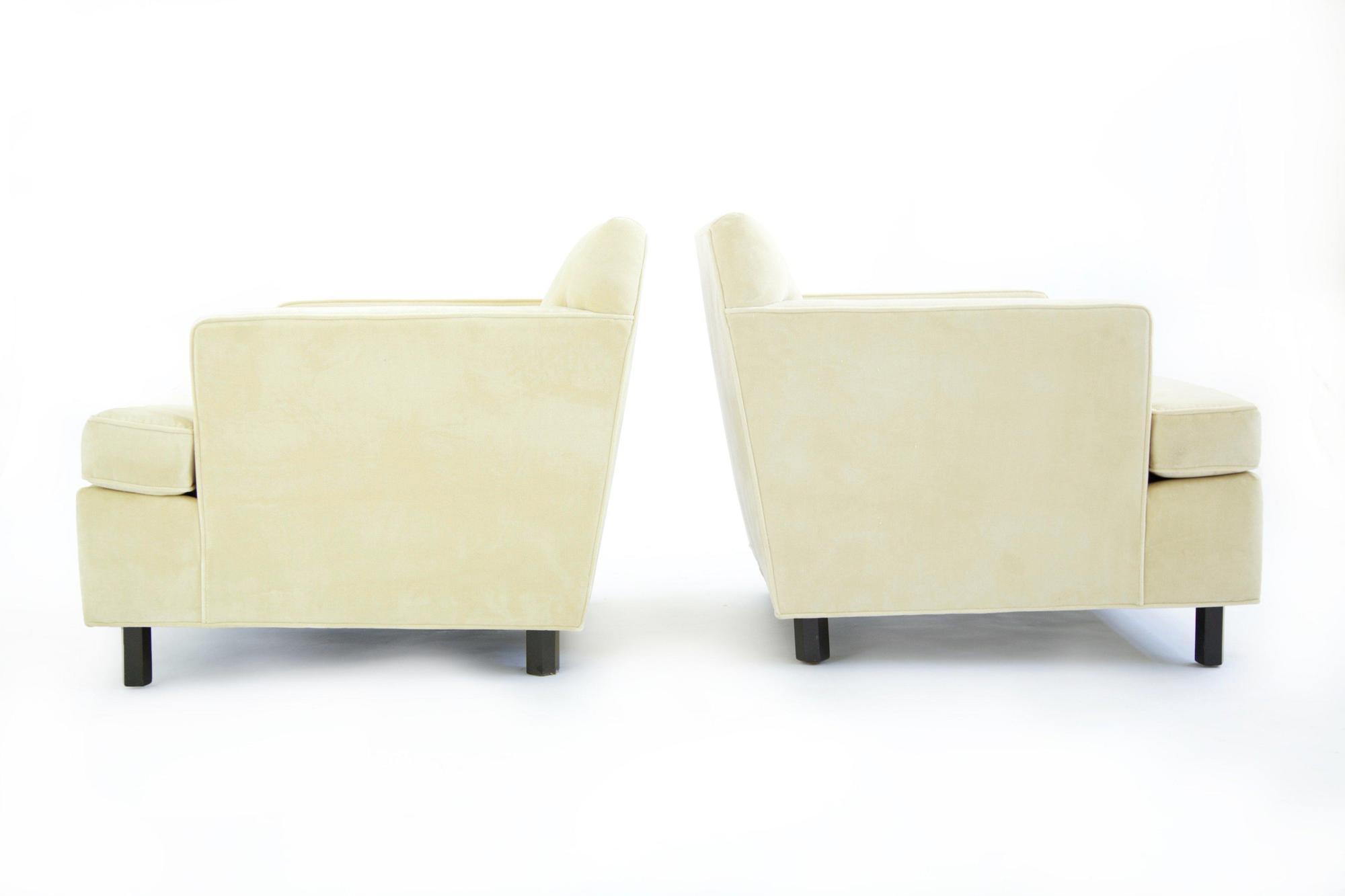 Pair of Lounge Chairs Dunbar, USA