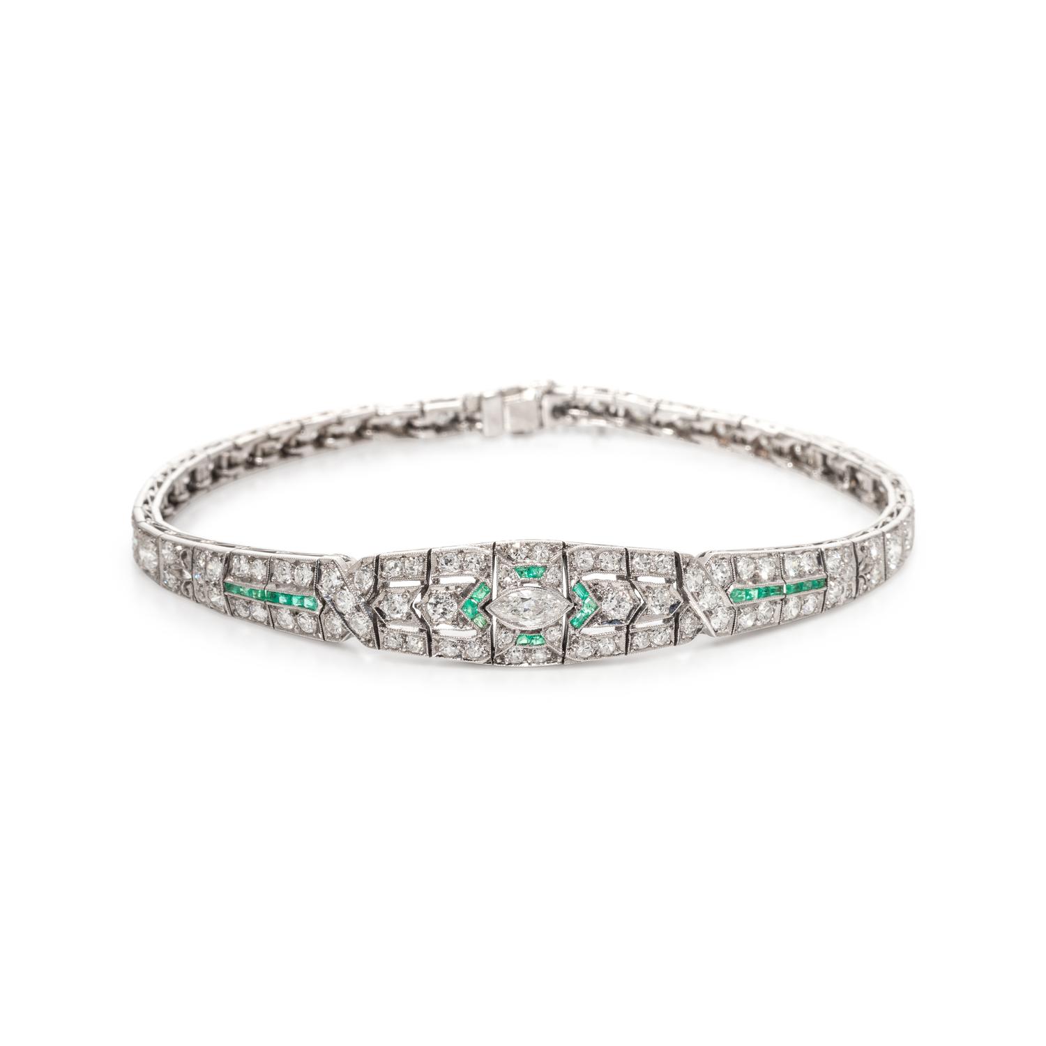 ART DECO, DIAMOND AND EMERALD BRACELET