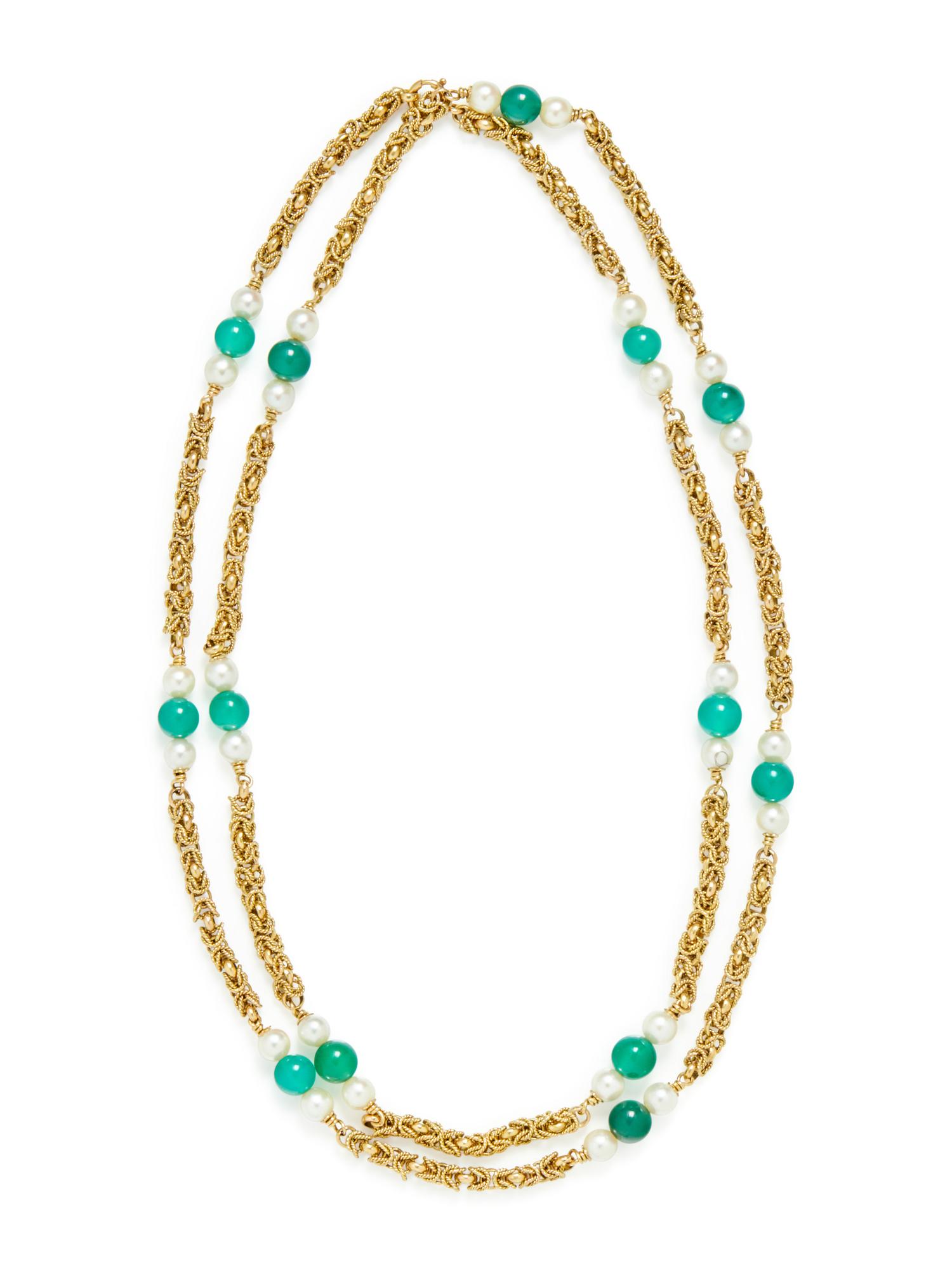 CULTURED PEARL AND CHRYSOPRASE NECKLACE