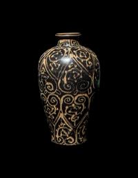A Chinese Jizhou Ware 'Tortoiseshell Splash' Meiping Vase
