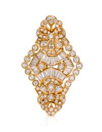 An 18 Karat Yellow Gold and Diamond Pendant/Brooch, 6.00 dwts.