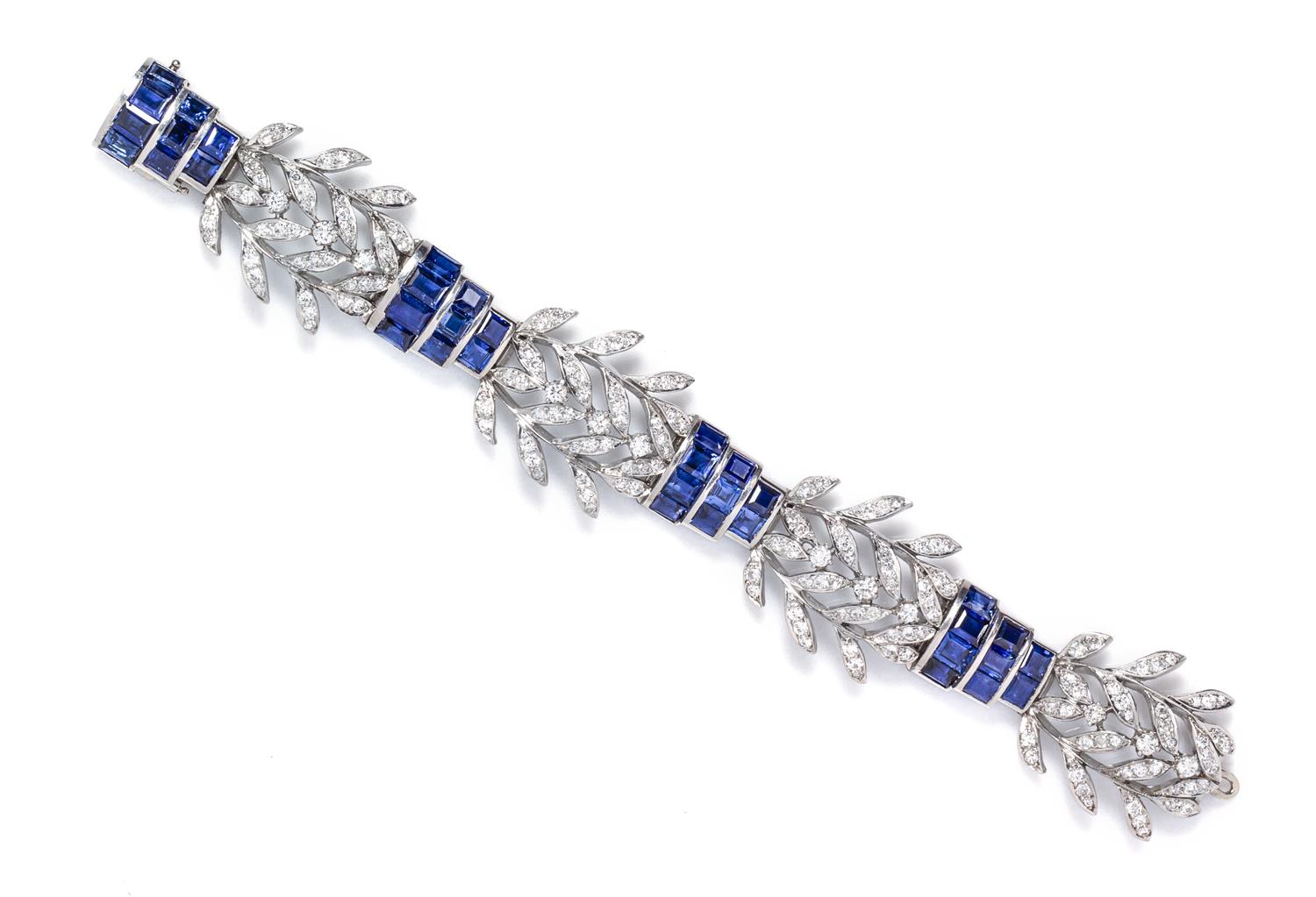 A Fine Platinum, Sapphire and Diamond Link Bracelet, Seaman Schepps, Circa 1940, 41.70 dwts.