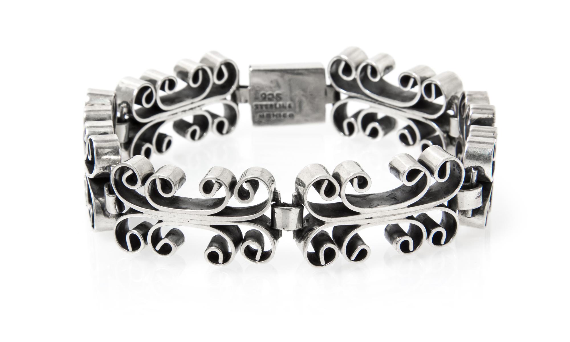 A Sterling Silver Bracelet, Mexico, 40.10 dwts.