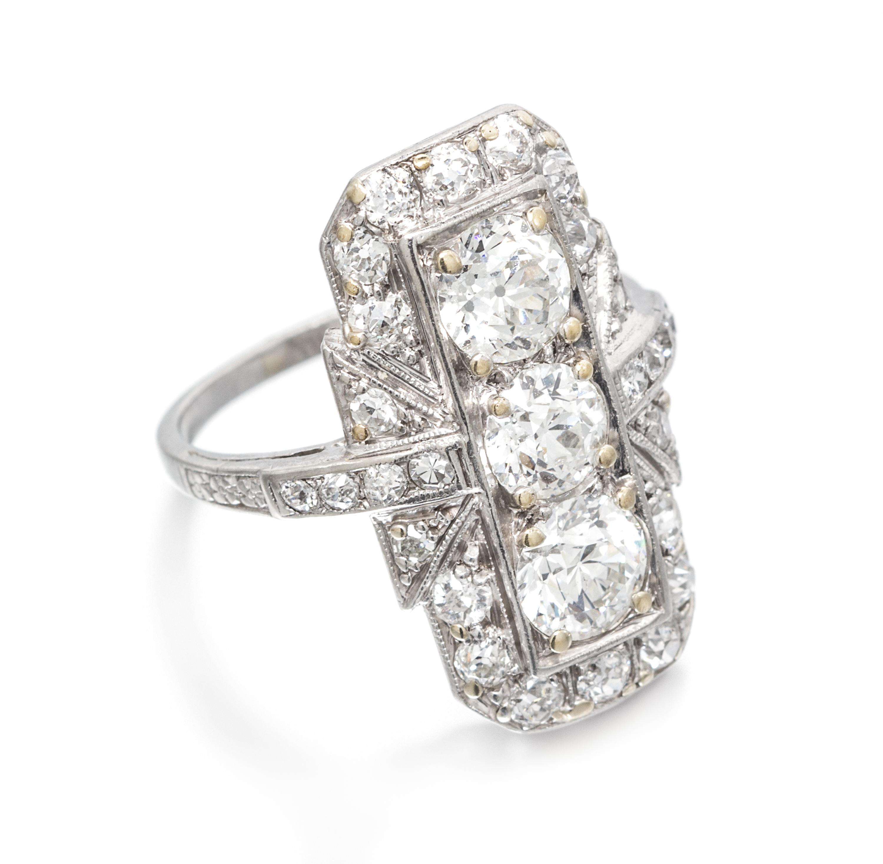 An Art Deco Platinum and Diamond Ring, 4.40 dwts.