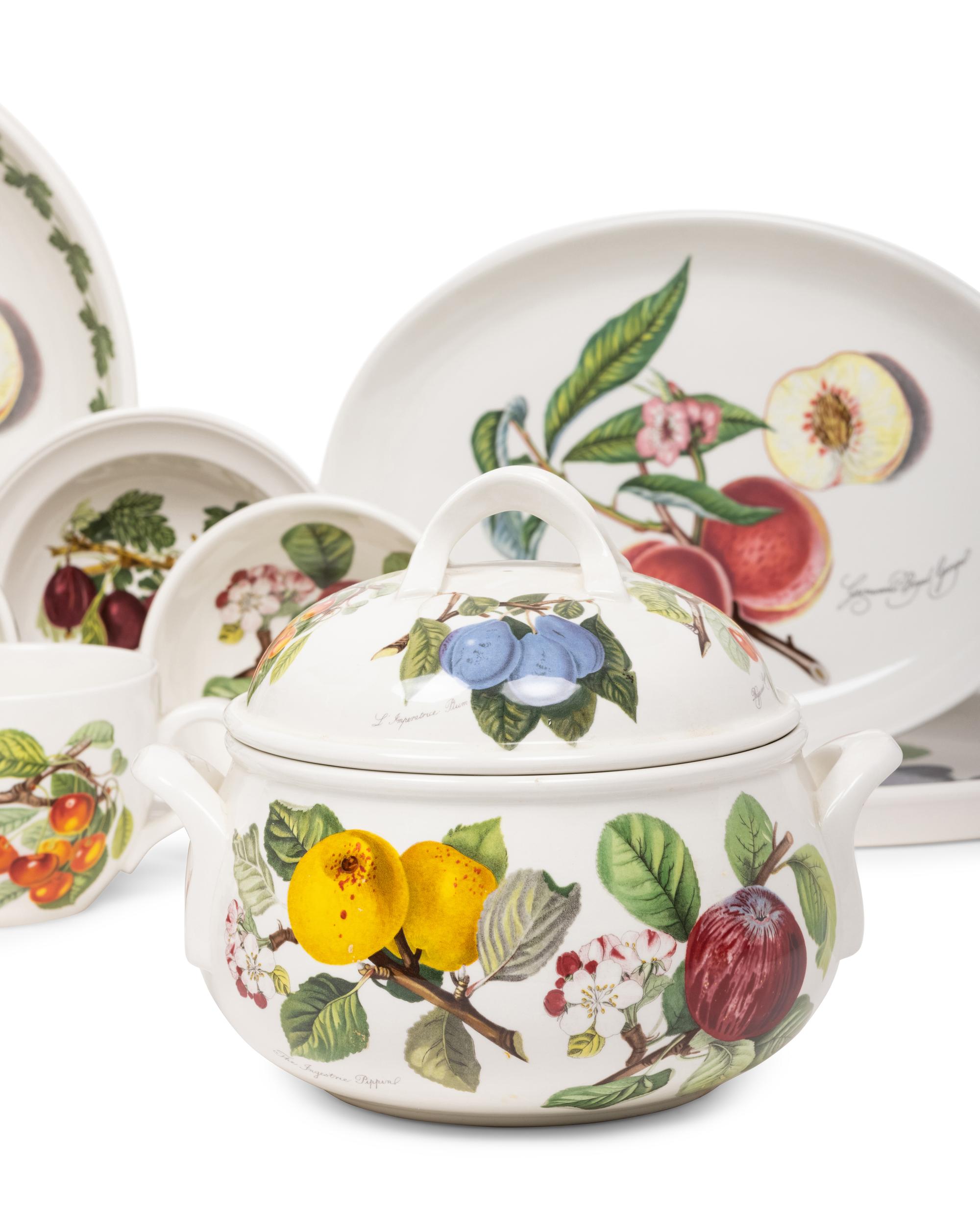 A Portmeirion Pomona Dinner Service