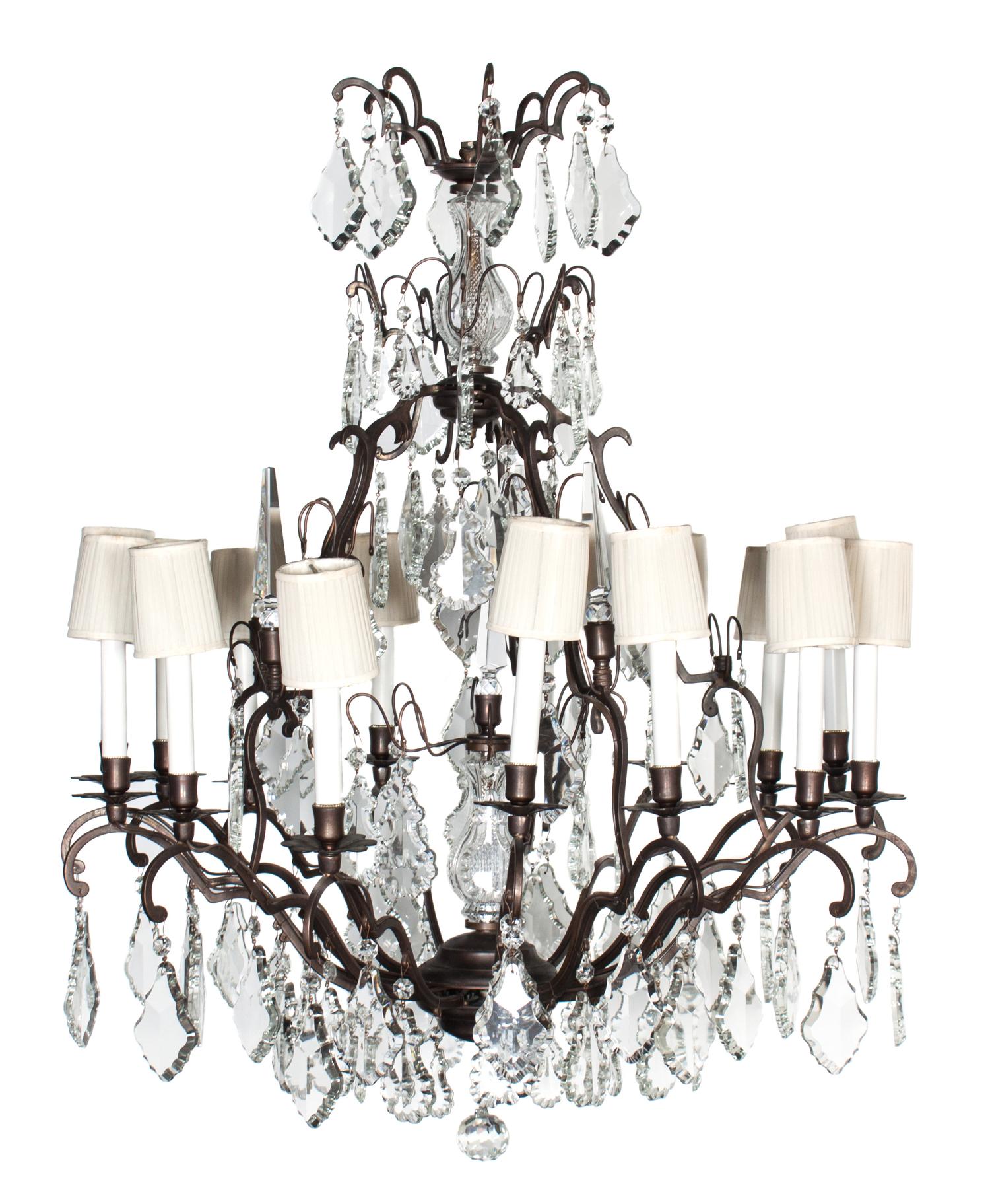 A Tiered Chandelier Height 39 1/2 inches. — 20TH CENTURY