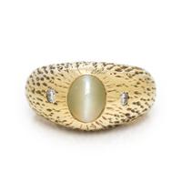Cat's Eye Chrysoberyl, Diamond, and Yellow Gold Ring