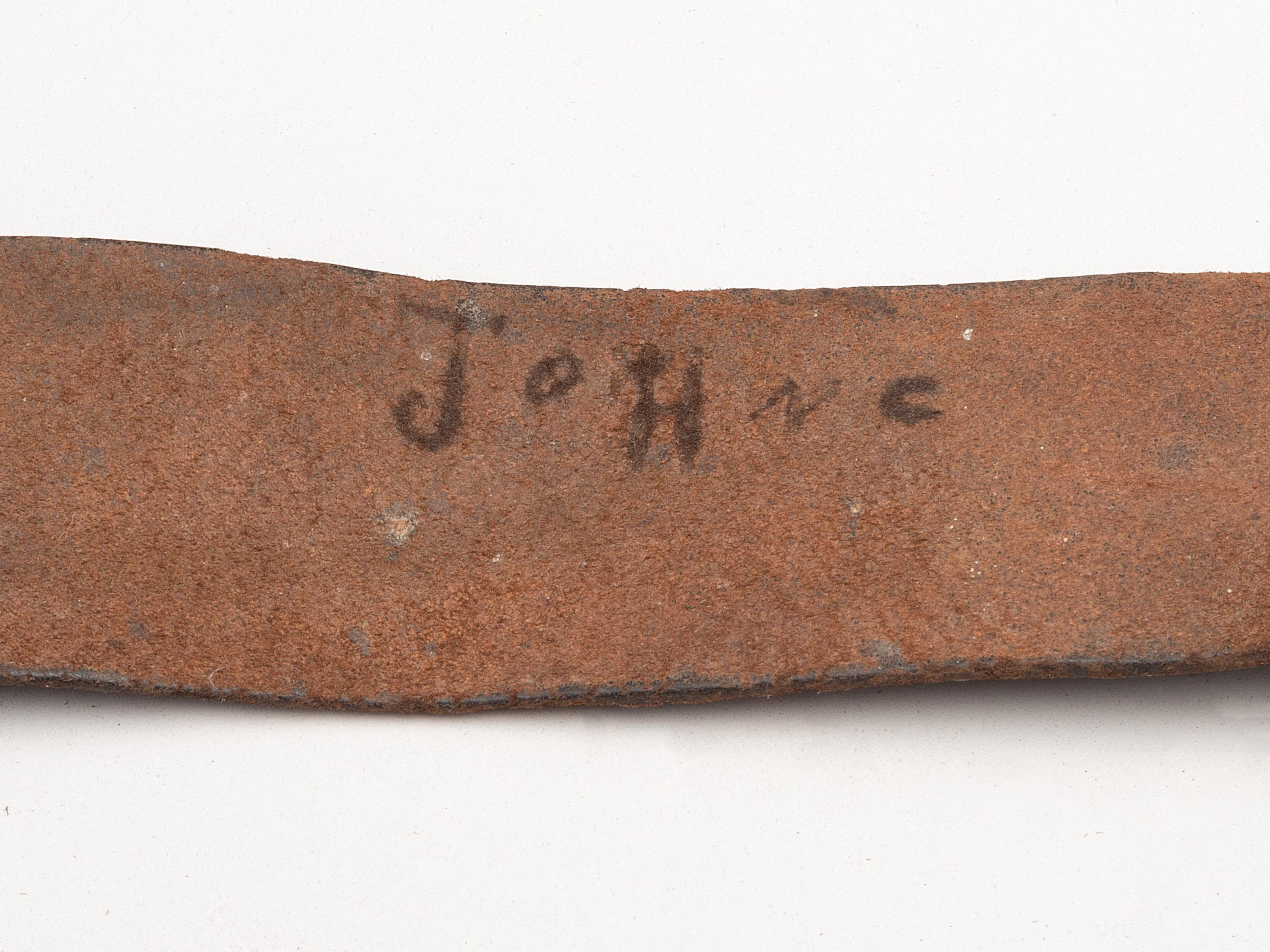 [CIVIL WAR]. Enlisted infantryman's belt equipped with Model 1839 "US" belt plate and cap pouch.
