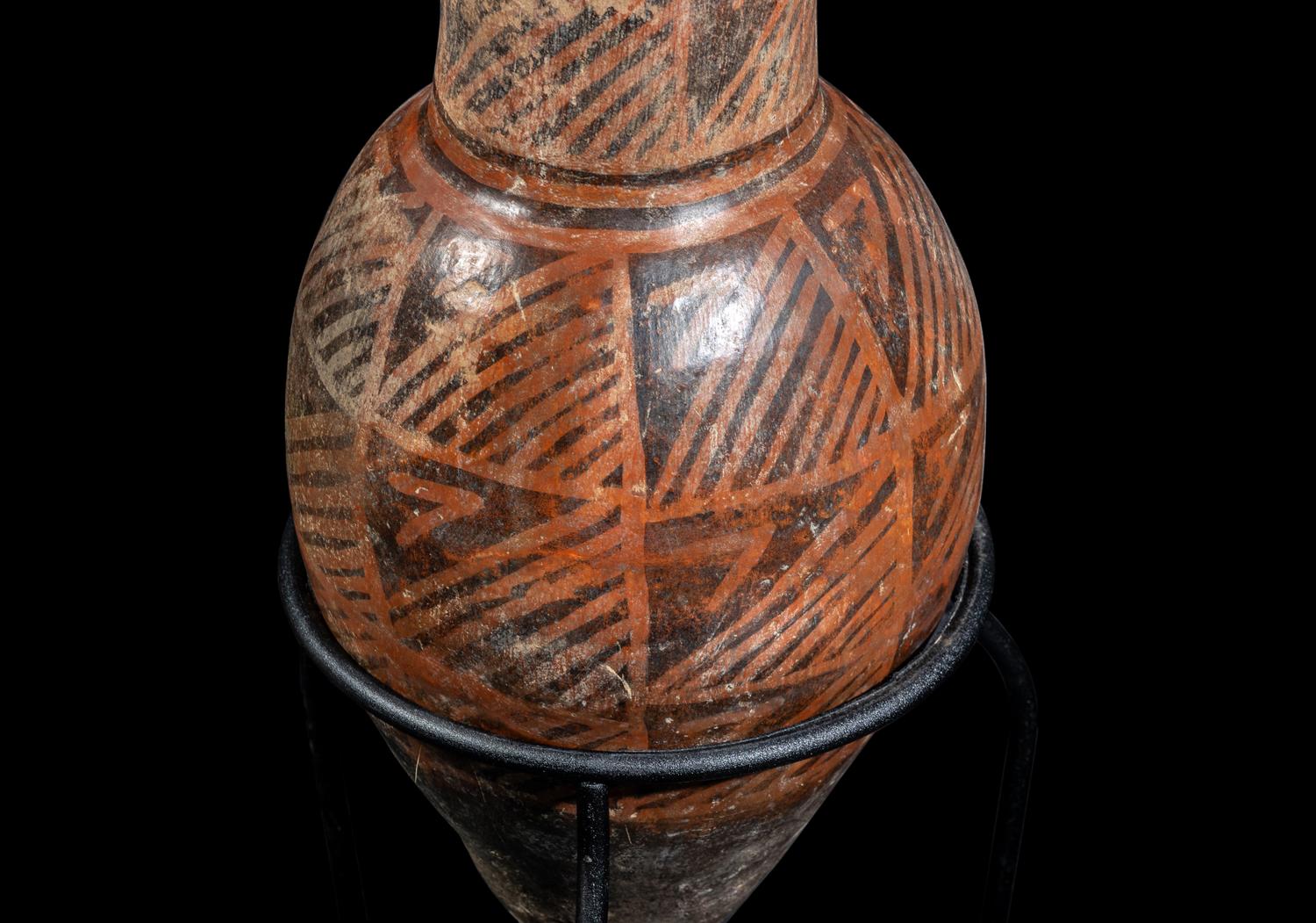 A Narino Polychrome Amphora
