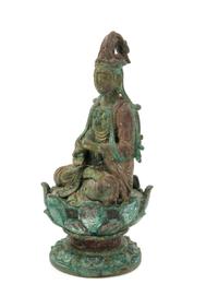 A Bronze Figure of Guanyin