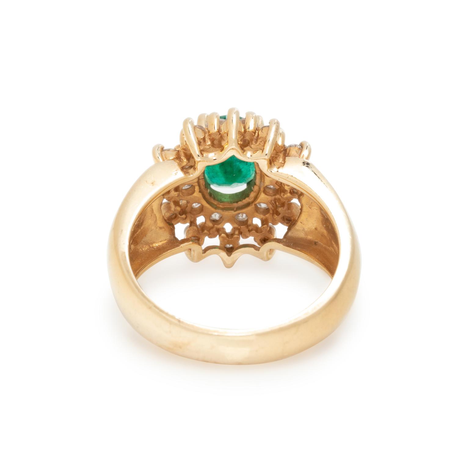 EMERALD AND DIAMOND RING