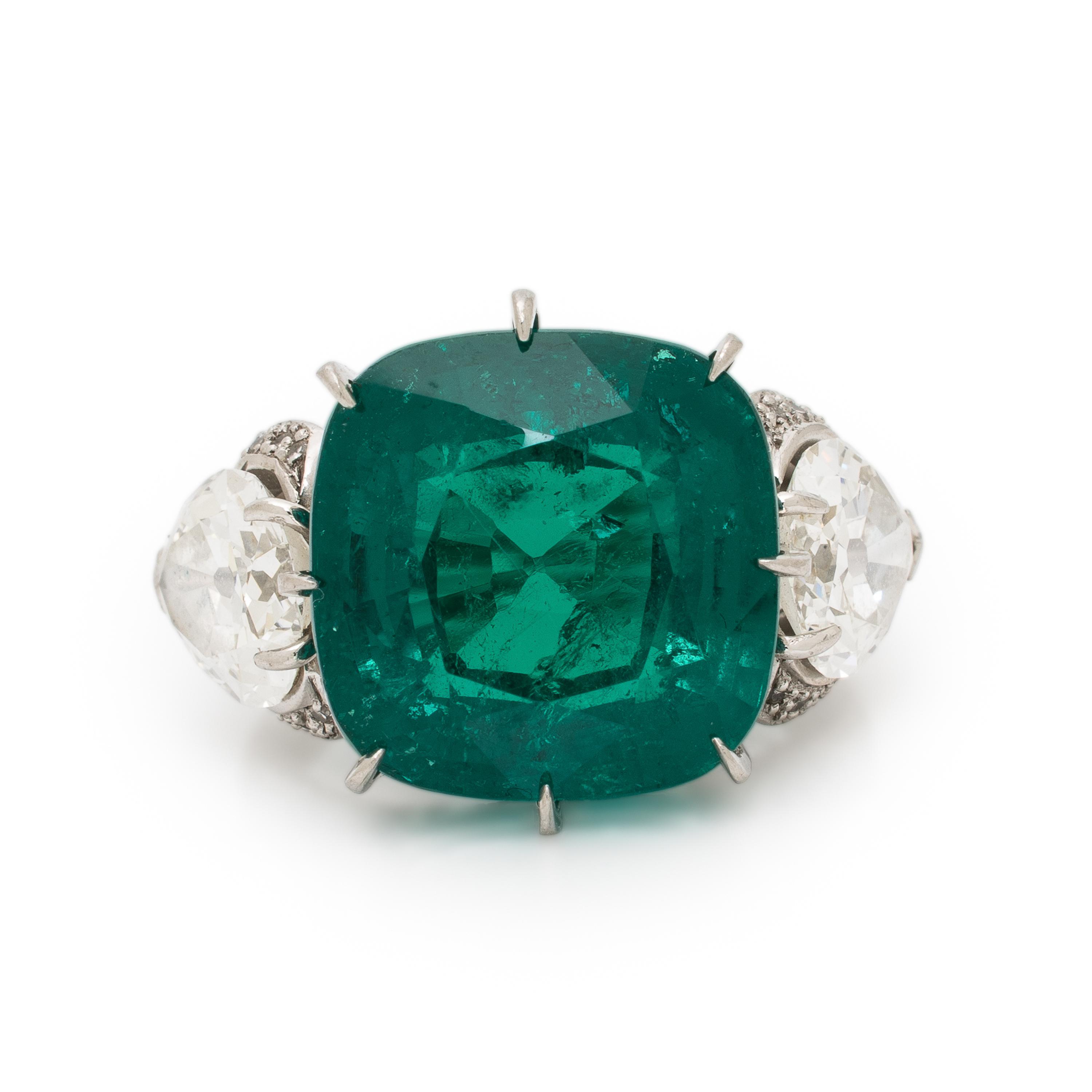 Colombian Emerald, Diamond, and Platinum Ring