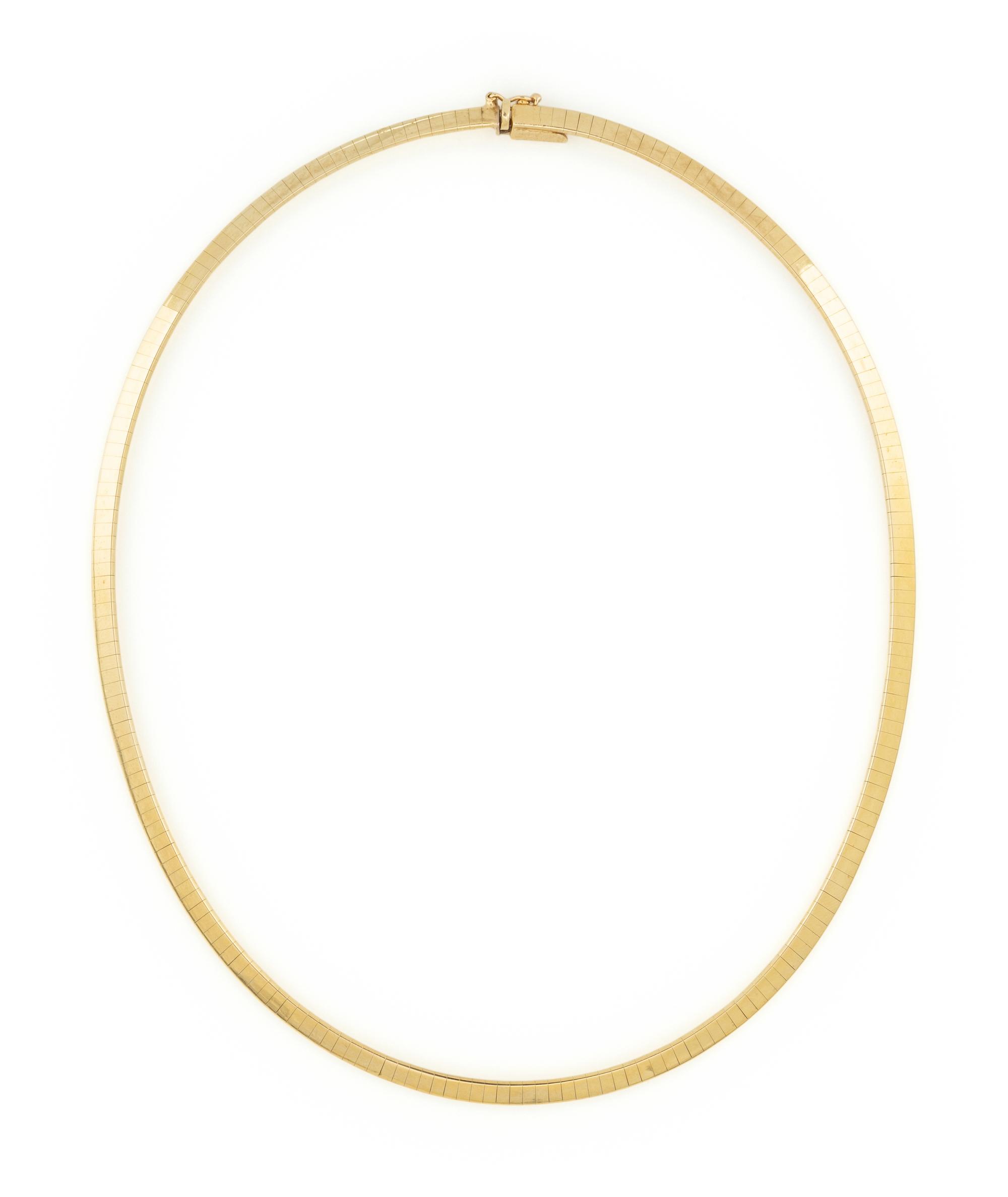 YELLOW GOLD OMEGA NECKLACE WITH TWO PENDANTS