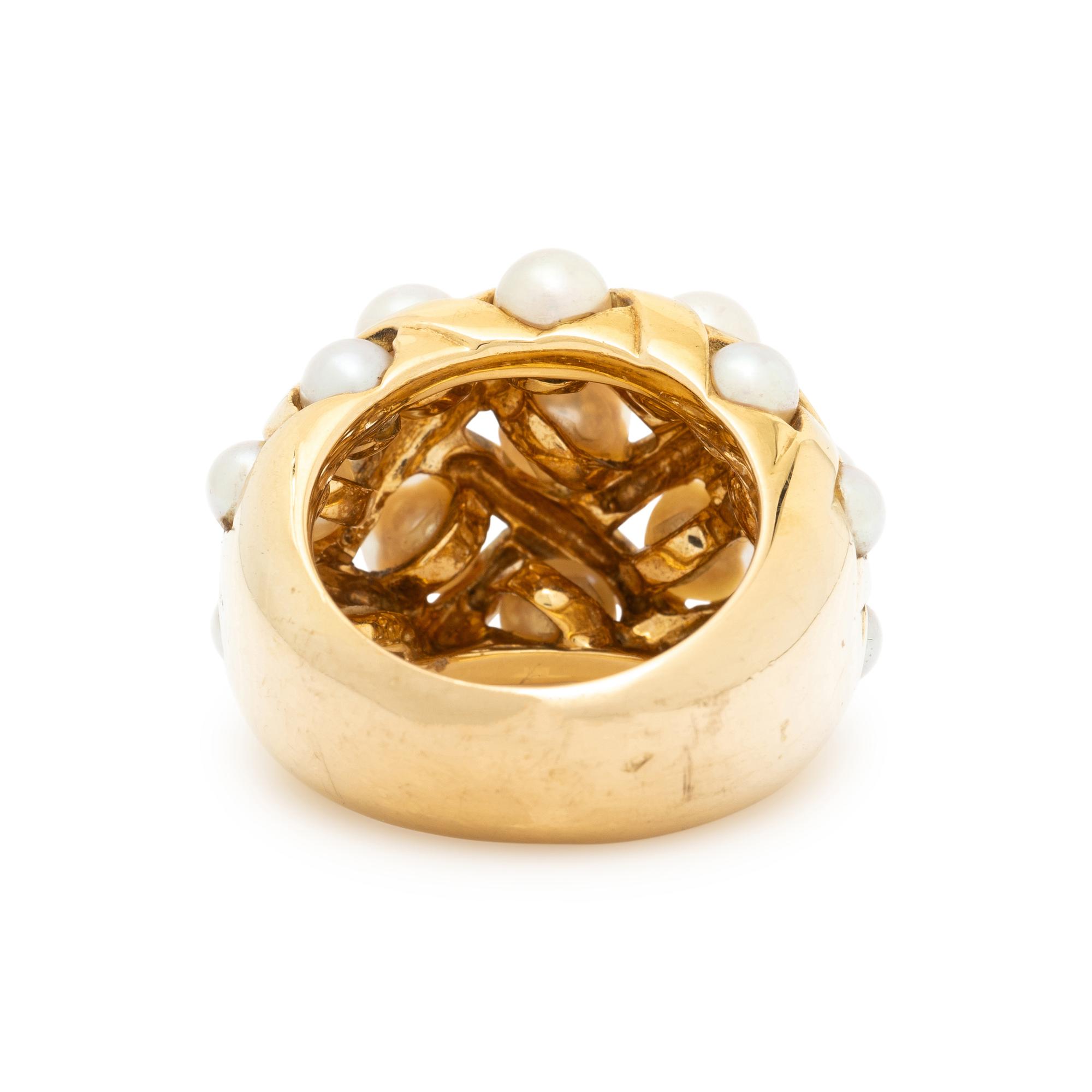 CHANEL, CULTURED PEARL AND YELLOW GOLD 'MATELASSÉ' RING