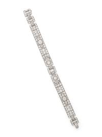 CARTIER, ART DECO, PLATINUM AND DIAMOND BRACELET