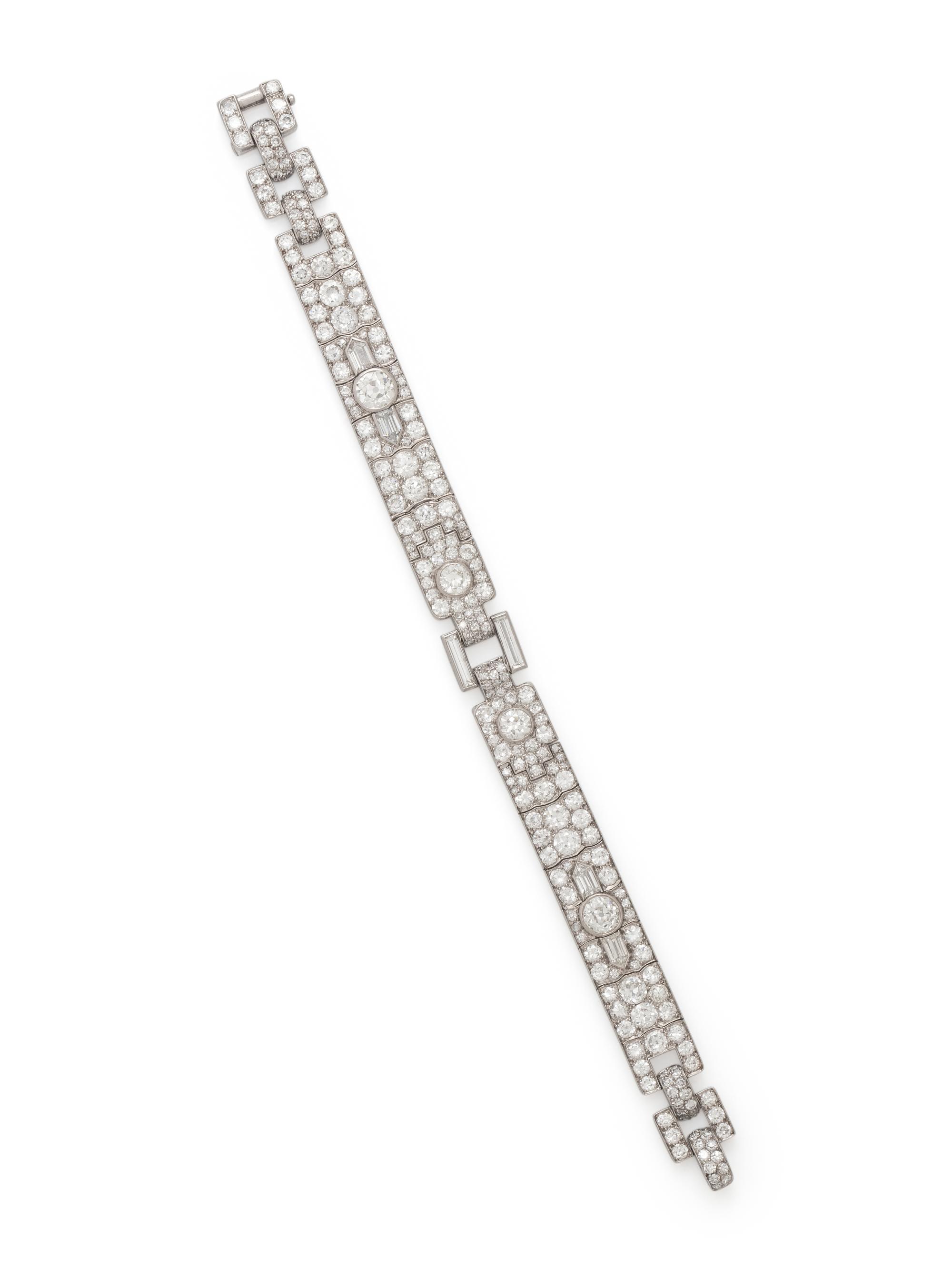 CARTIER, ART DECO, PLATINUM AND DIAMOND BRACELET