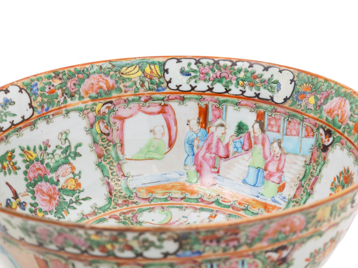 A Chinese Rose Medallion Porcelain Punch Bowl