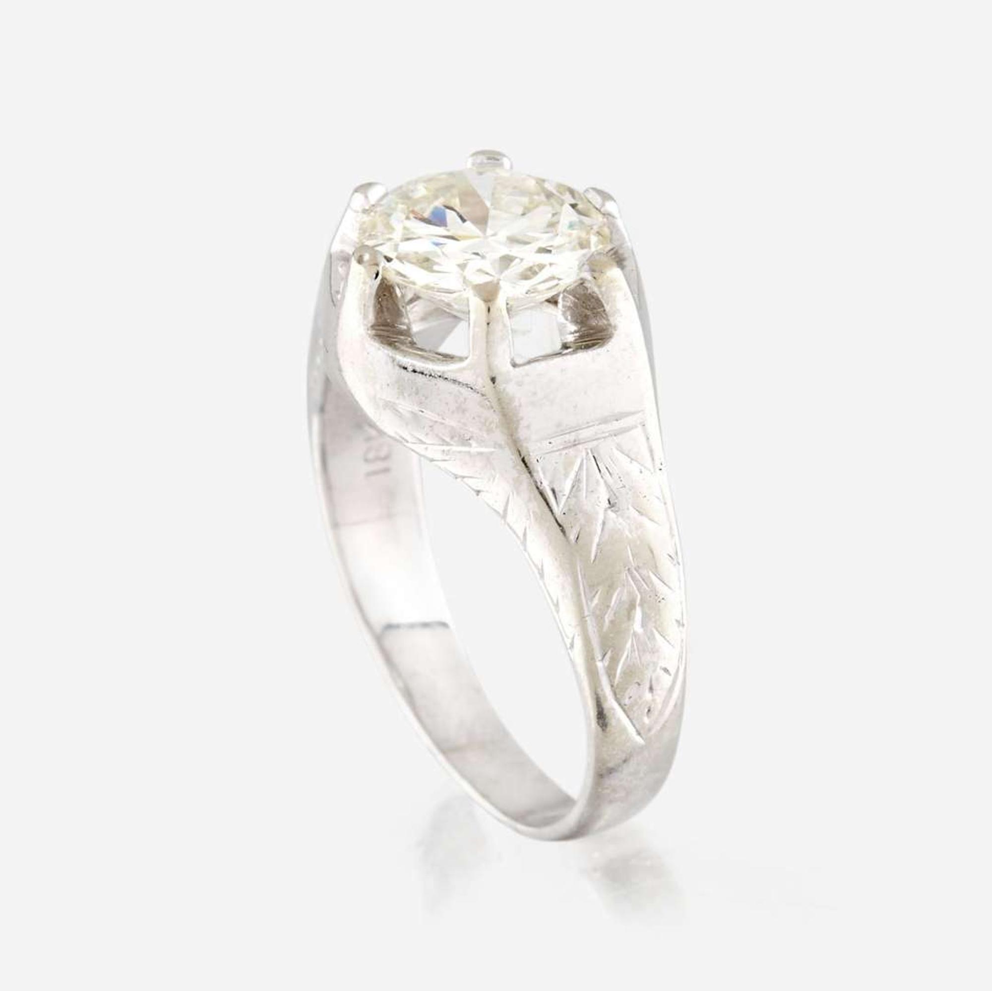 A diamond solitaire