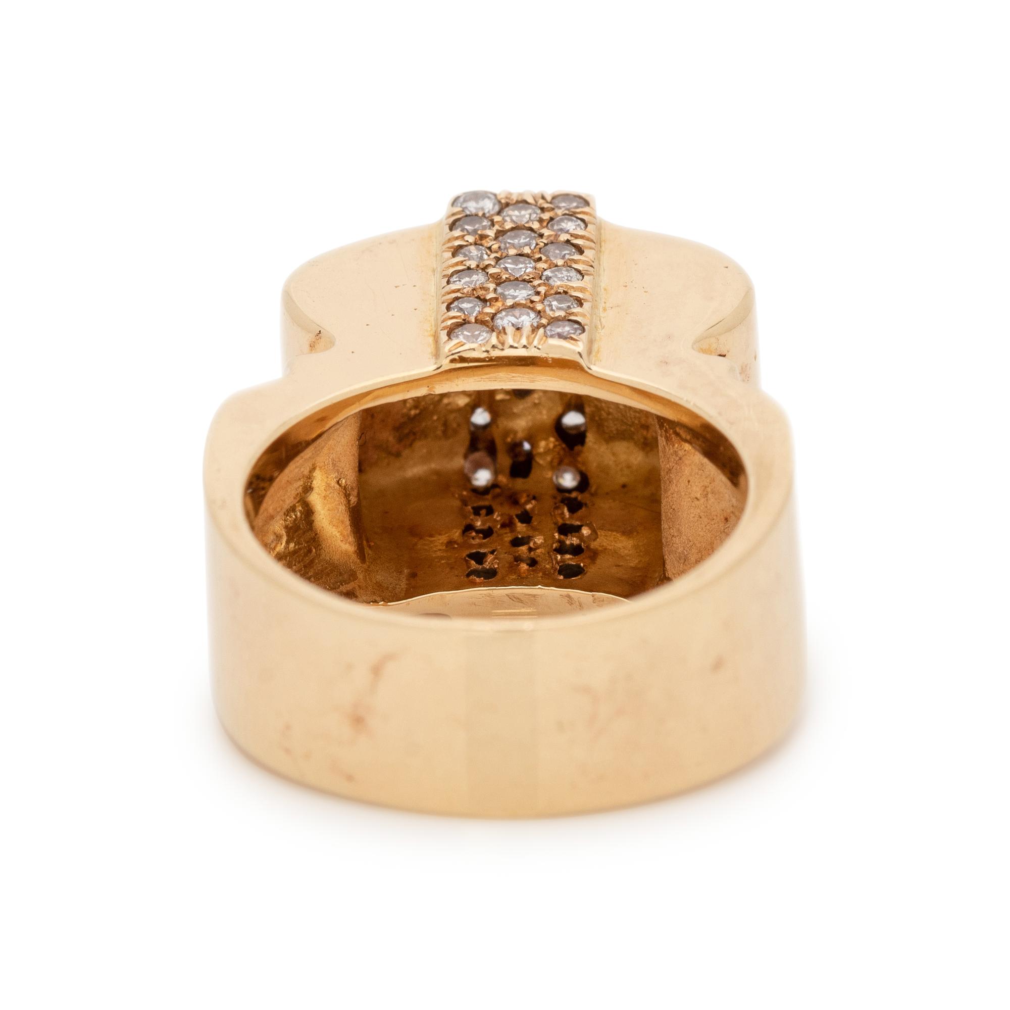 YELLOW GOLD AND DIAMOND RING