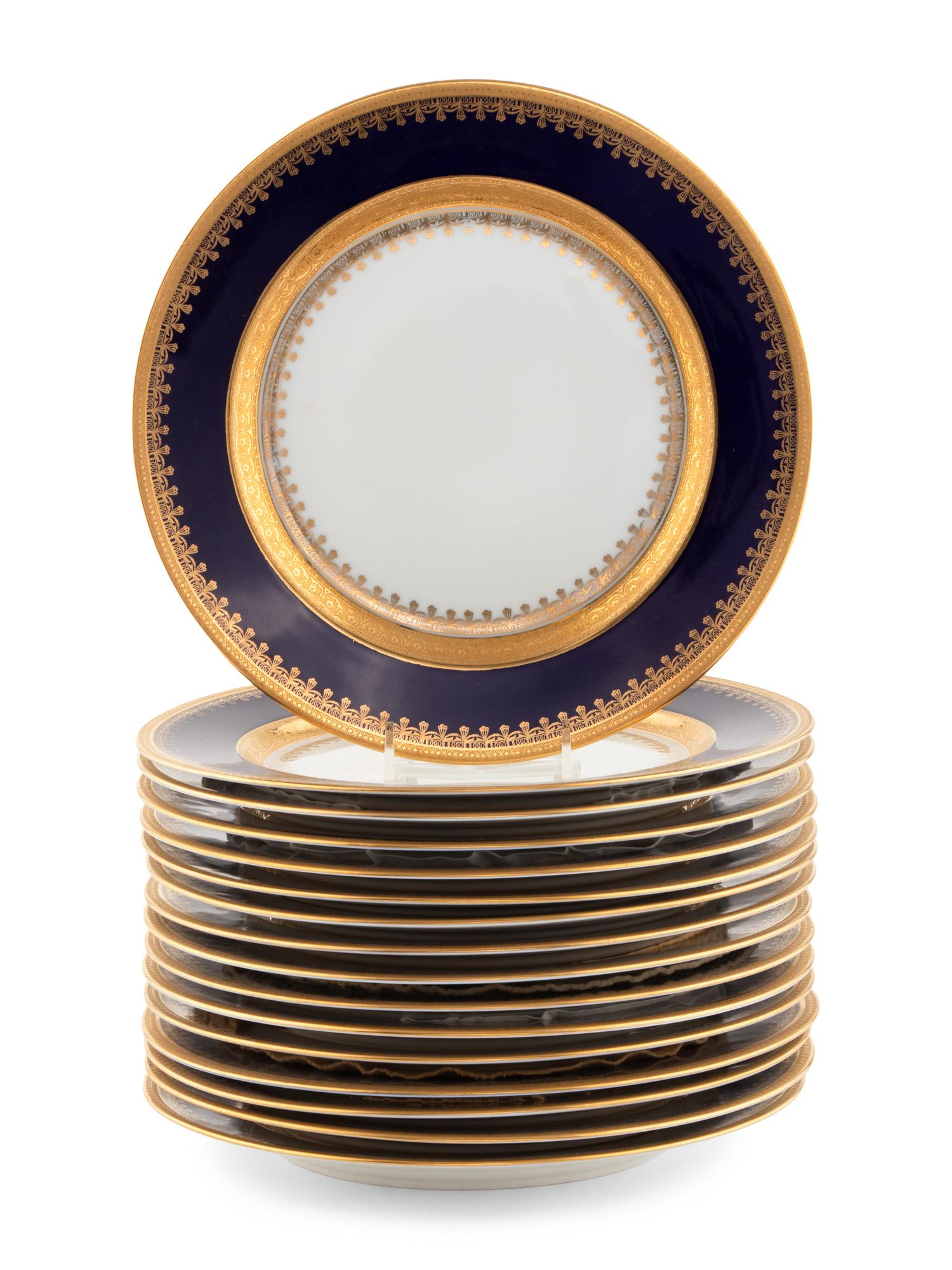 A Set of Sixteen Czechoslovakian Porcelain Dinner Plates