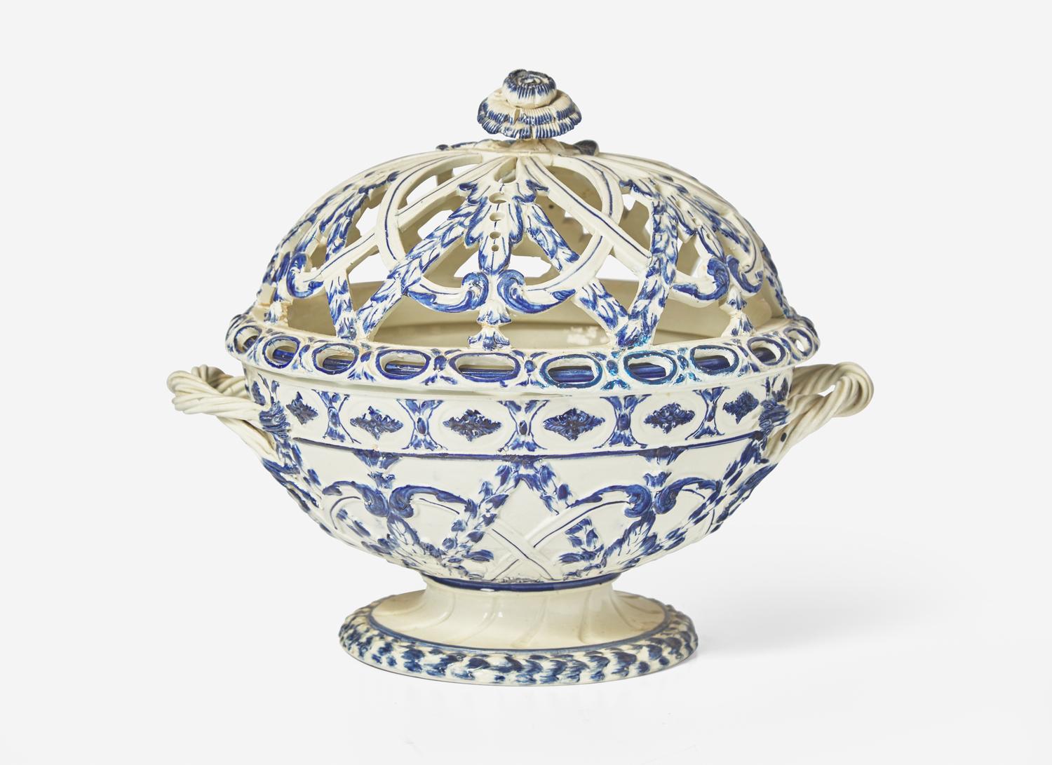 A Wedgwood Cobalt Decorated Reticulated Creamware Pot-Pourri