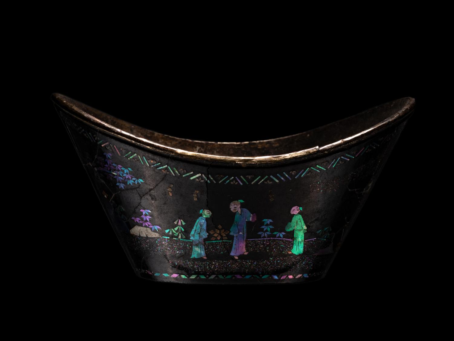 A Set of Six Mother-of-Pearl Inlaid Black Lacquer Ingot-Form Cups
