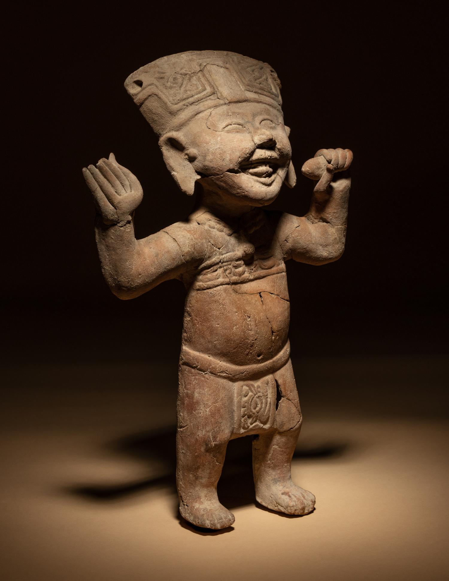 A Veracruz Sonriente Figure