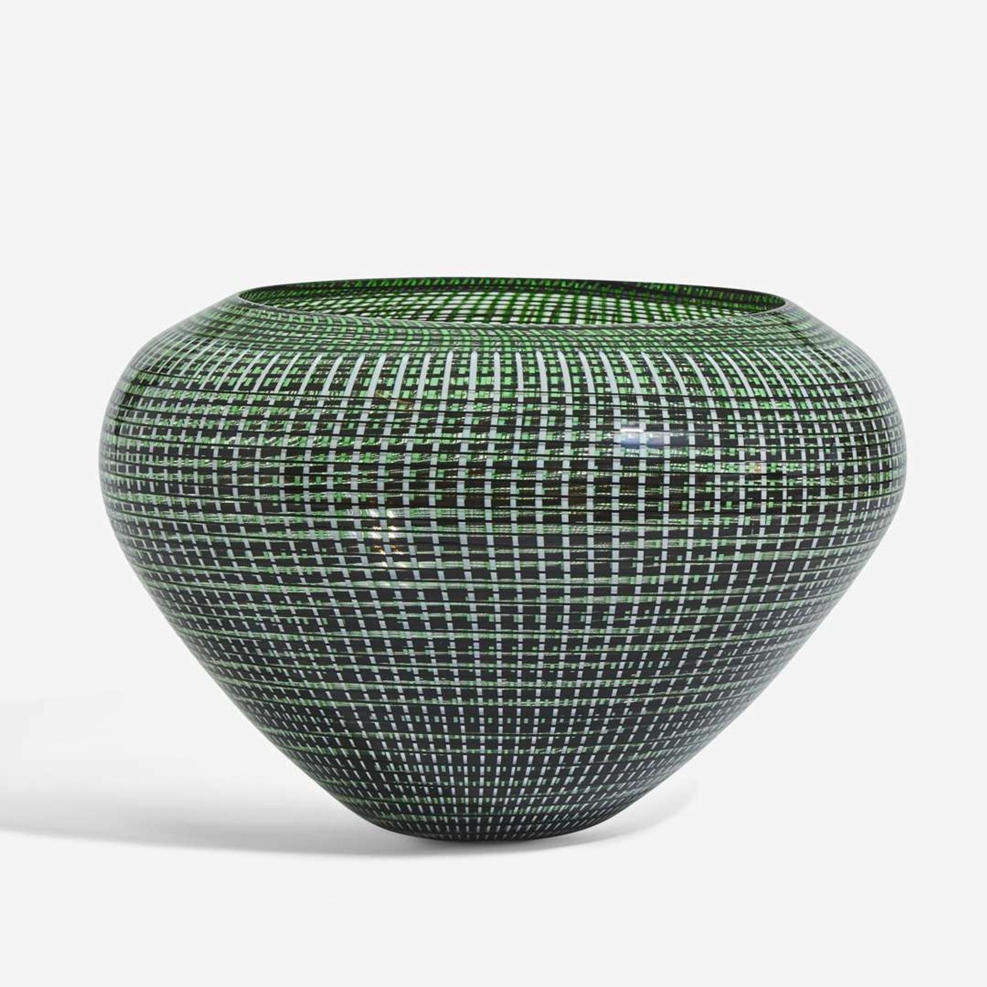 Lino Tagliapietra (Italian, b. 1934) and Marina Angelin (20th century) "Tessuto" Vase, Effetre International, Italy, 1986