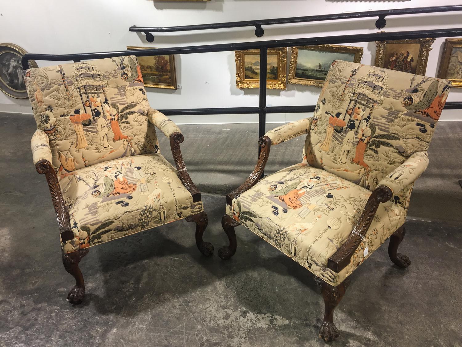 A Pair of George II Style Mahogany Library Chairs Height 38 x width 28 1/4 x depth 29 1/2 inches. — MID 20TH CENTURY
