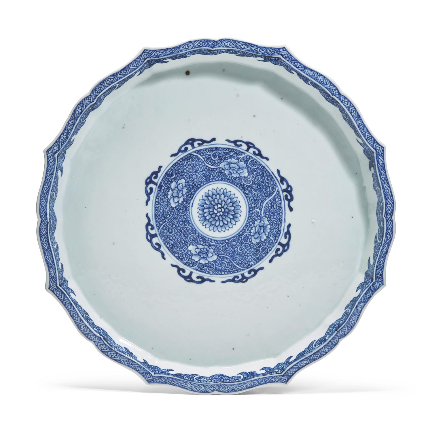 A Large Chinese Export Blue and White Serving Plate