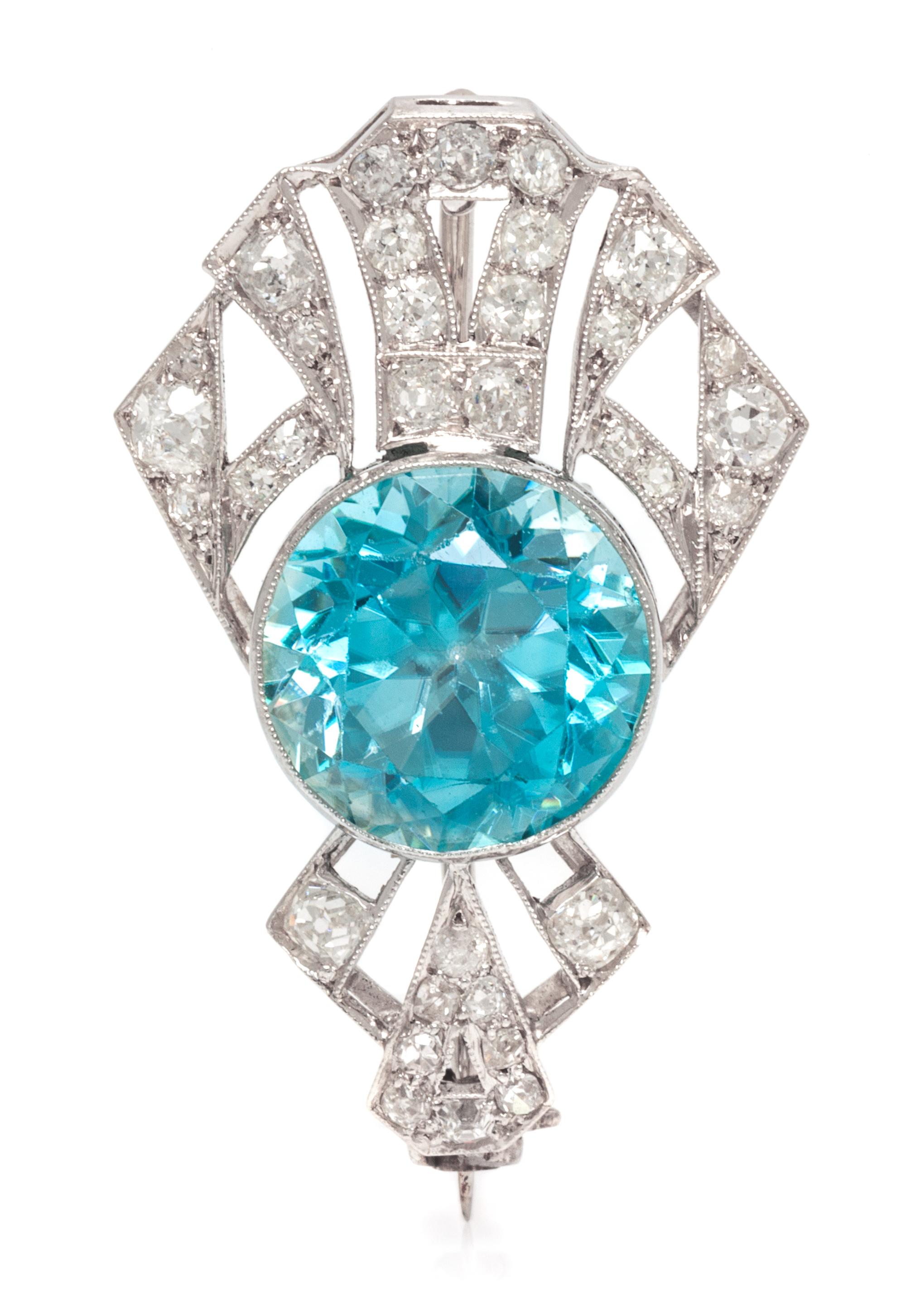 A Platinum, Blue Zircon and Diamond Brooch, 4.90 dwts.