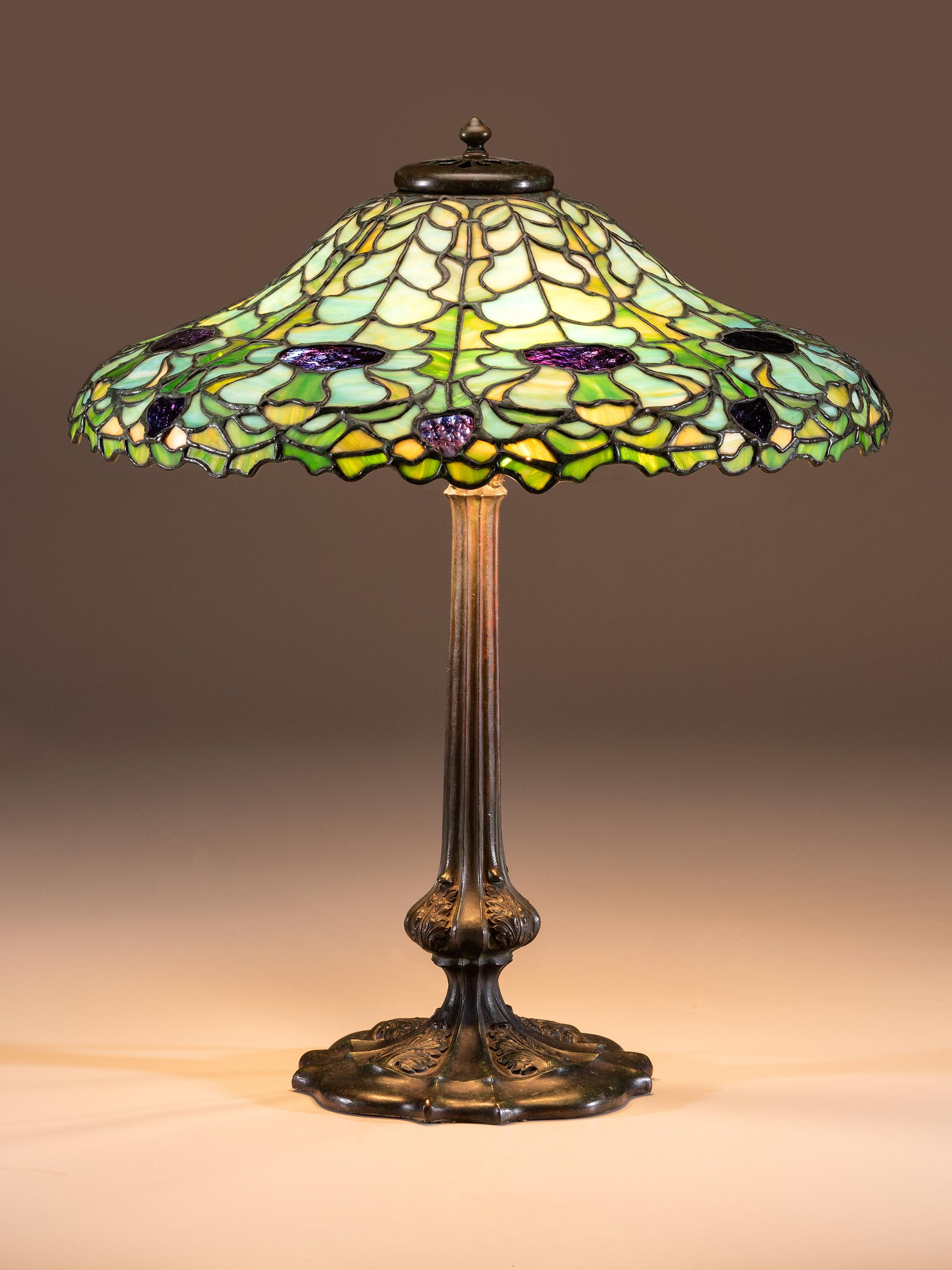 Thistle Table Lamp