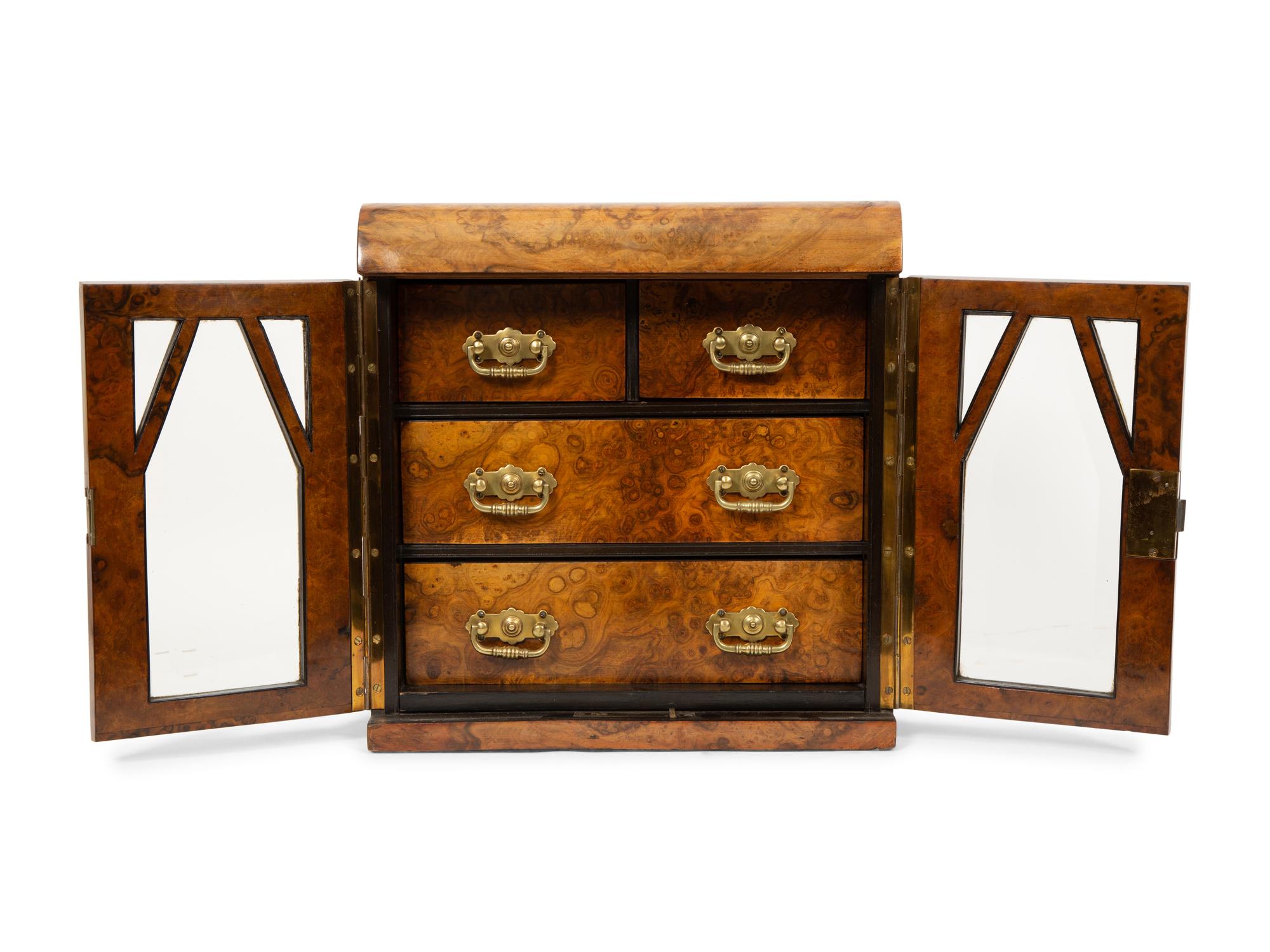 An English Burl Walnut Gentleman's Jewelry Case