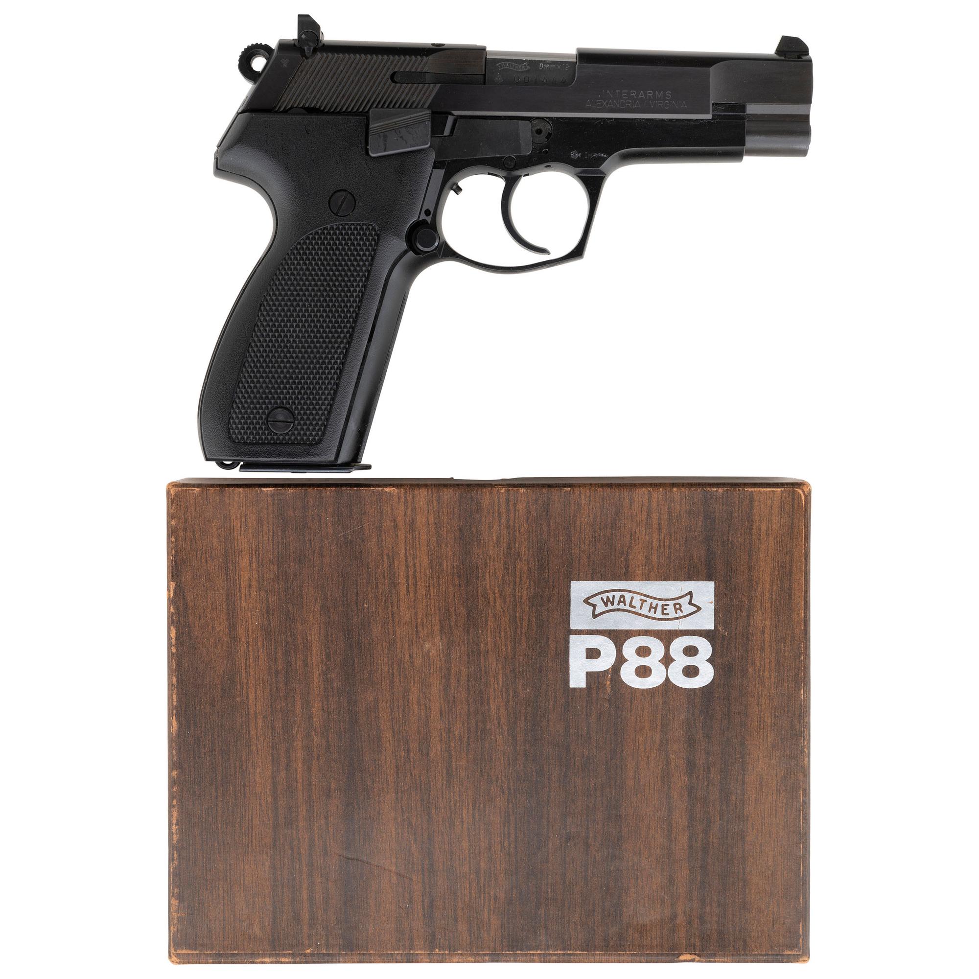 *Walther P88 Pistol - As New In Box with Four Magazines