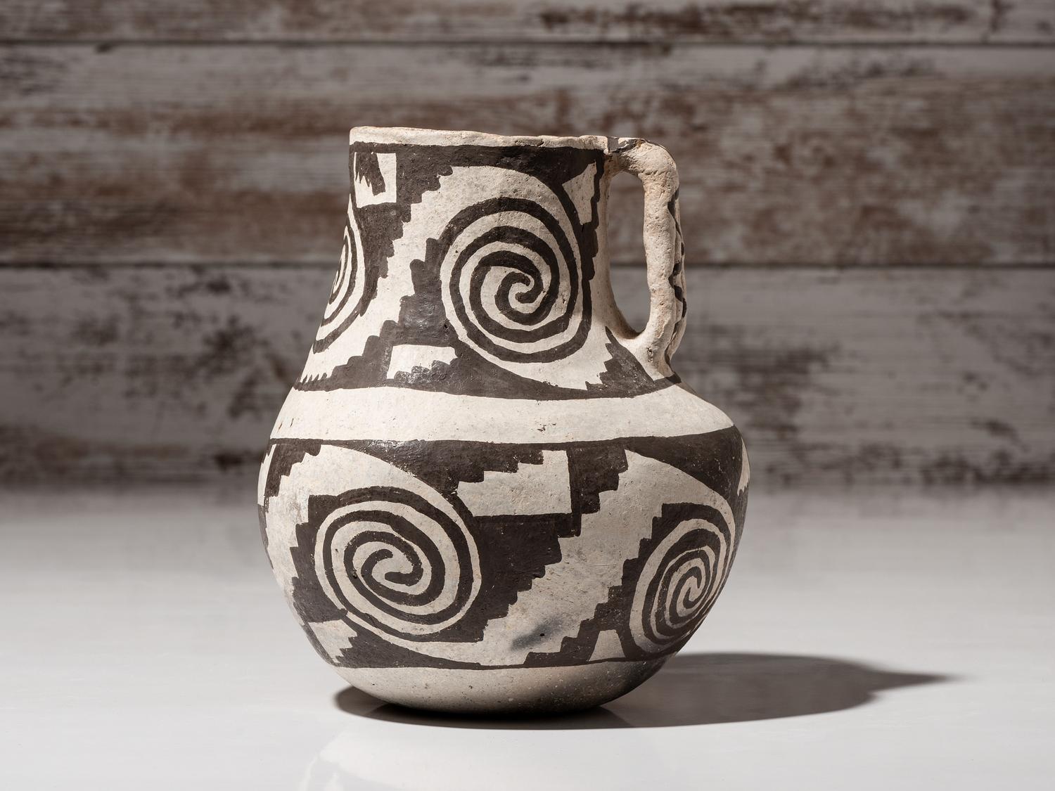 Ancestral Pueblo, Chaco Pitcher
