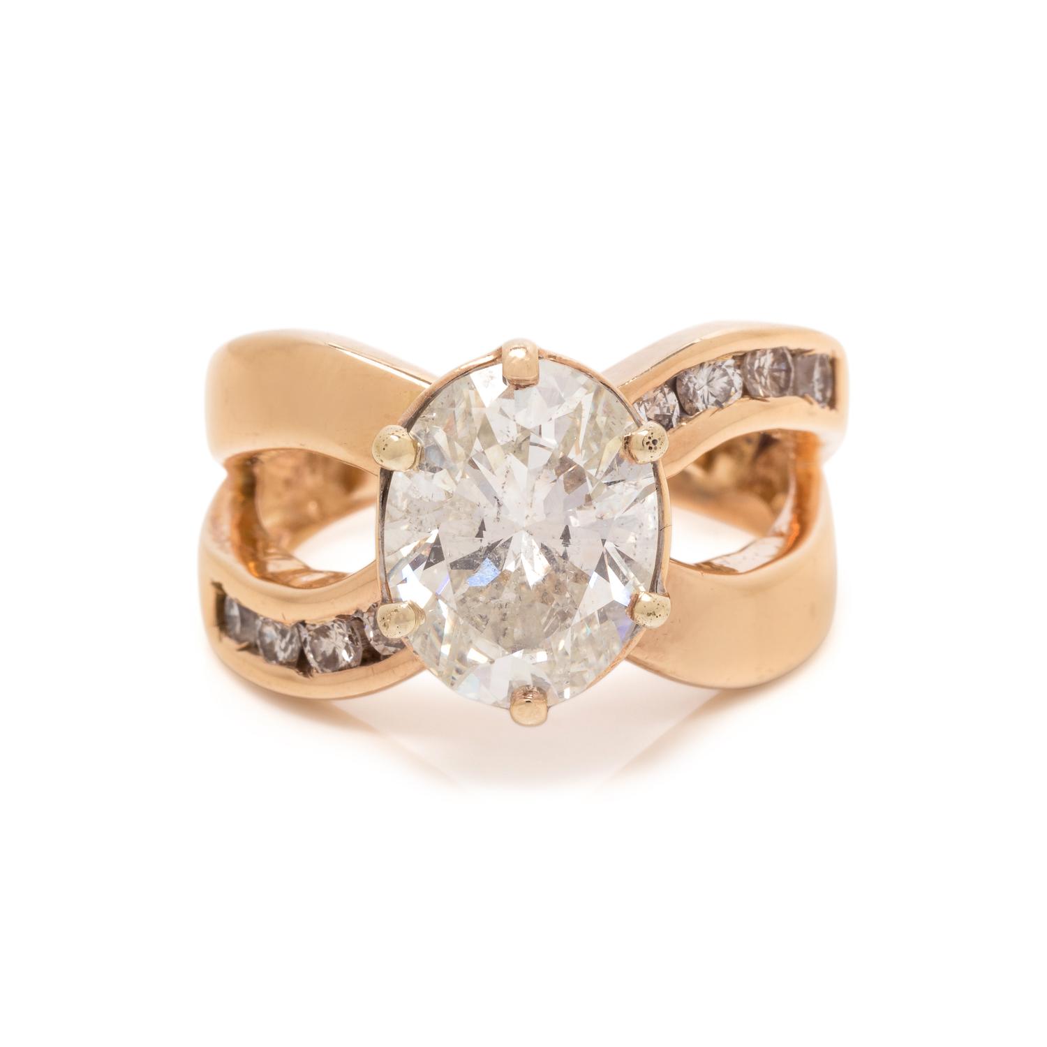 DIAMOND RING