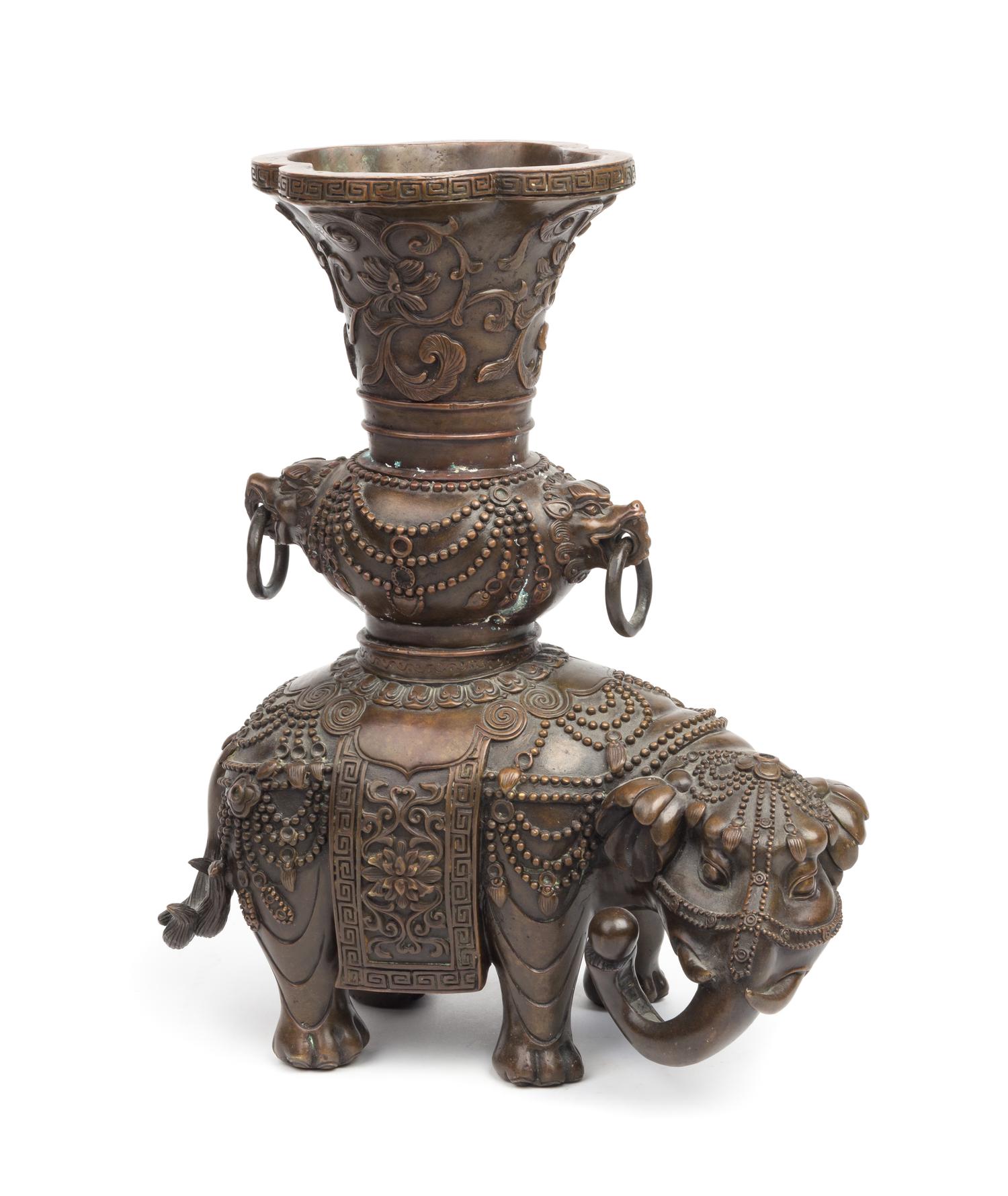 A Bronze Elephant-Form Vase Height 11 1/2 inches. — LATE 18TH/EARLY 19TH CENTURY
