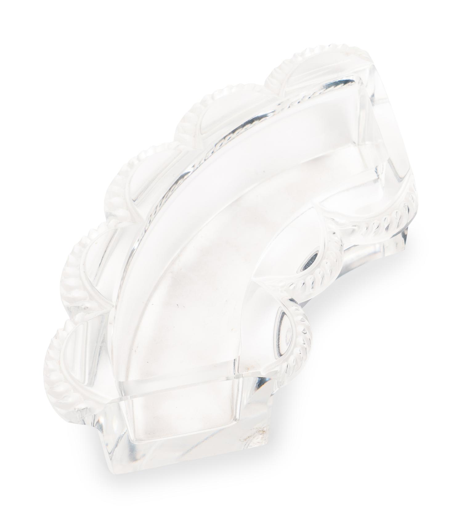 A Lalique Eight-Piece Festons Chemin de Table Centerpiece
