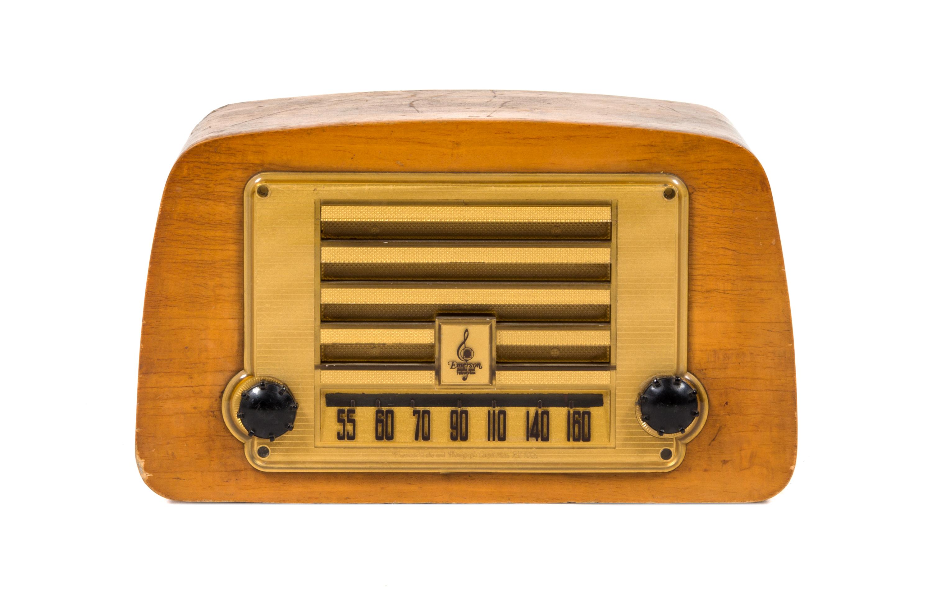 A Model 588A Radio, Charles and Ray Eames for Evans Products/Emerson Radio Width 11 inches.