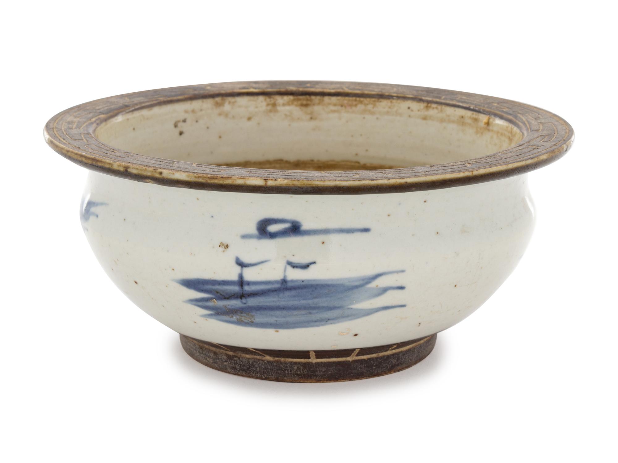 A Chinese Export Blue and White Porcelain Bowl