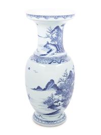 A Chinese Blue and White Porcelain Yen-Yen Vase