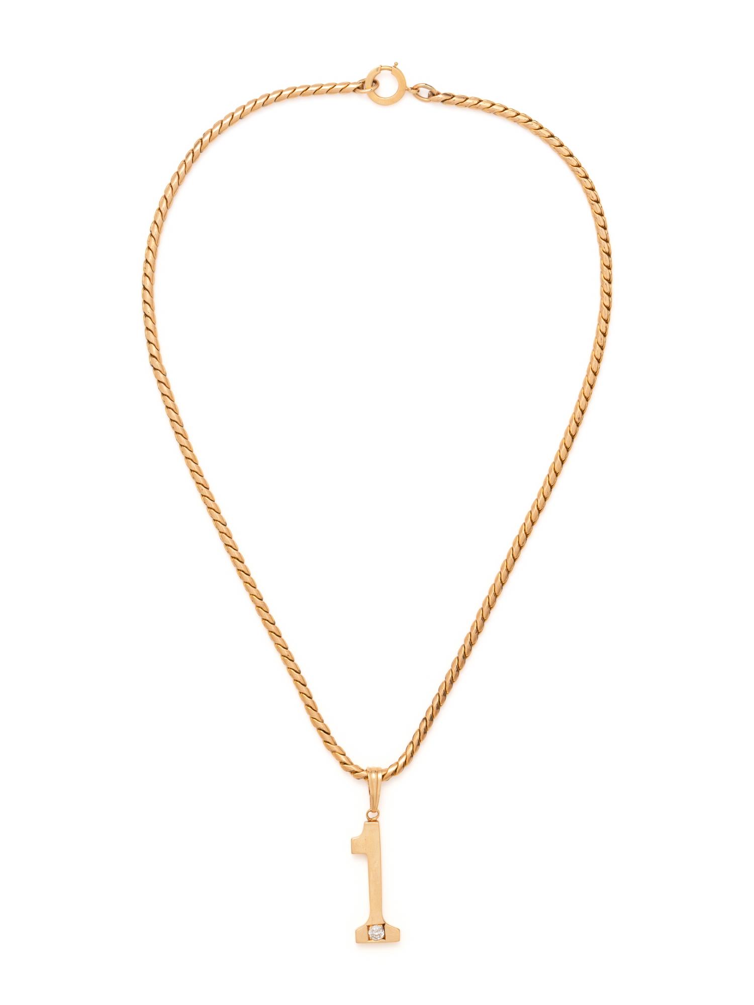 YELLOW GOLD AND DIAMOND PENDANT/NECKLACE