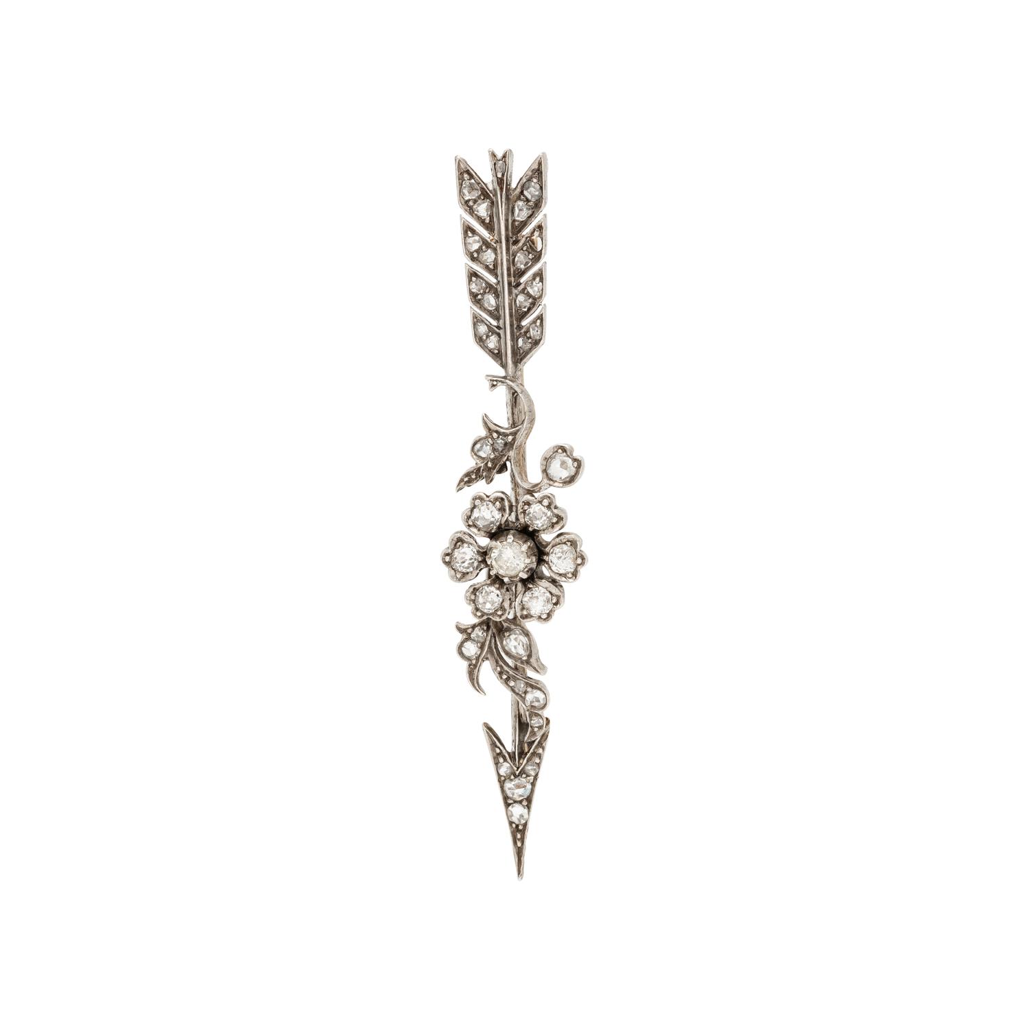 ANTIQUE, DIAMOND ARROW BROOCH