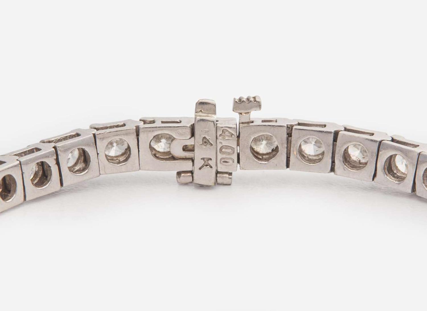 A 14K White Gold and Diamond Tennis Bracelet