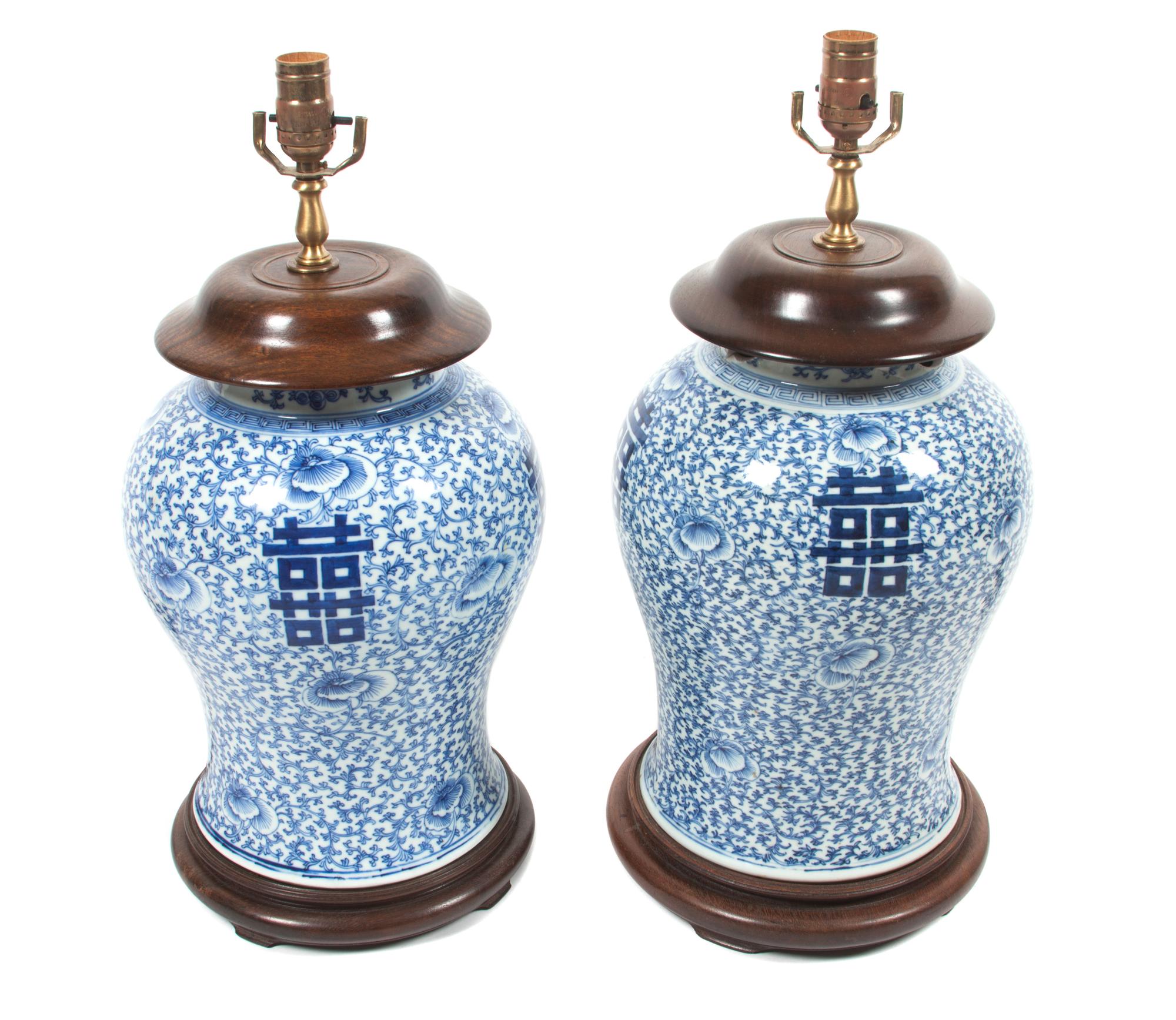 A Pair of Chinese Export Porcelain Vases Height overall 22 1/2 inches.