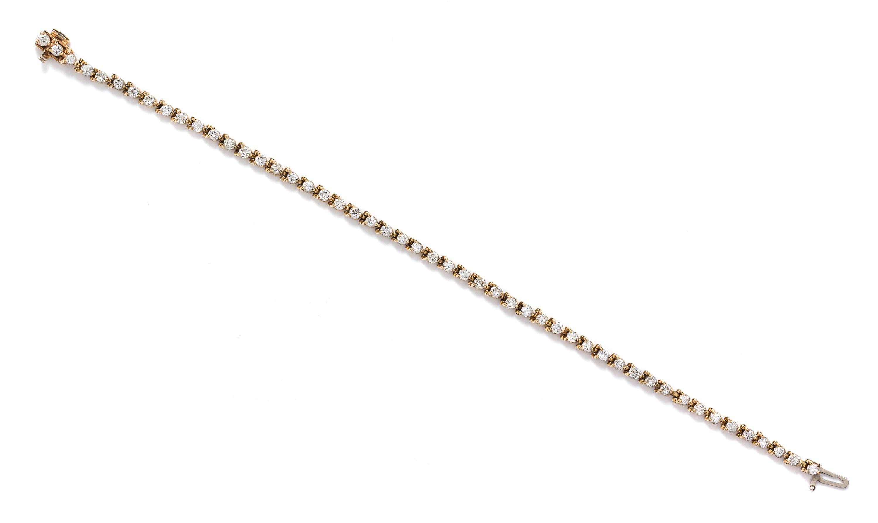 A 14 Karat Yellow Gold and Diamond Bracelet, 5.00 dwts.