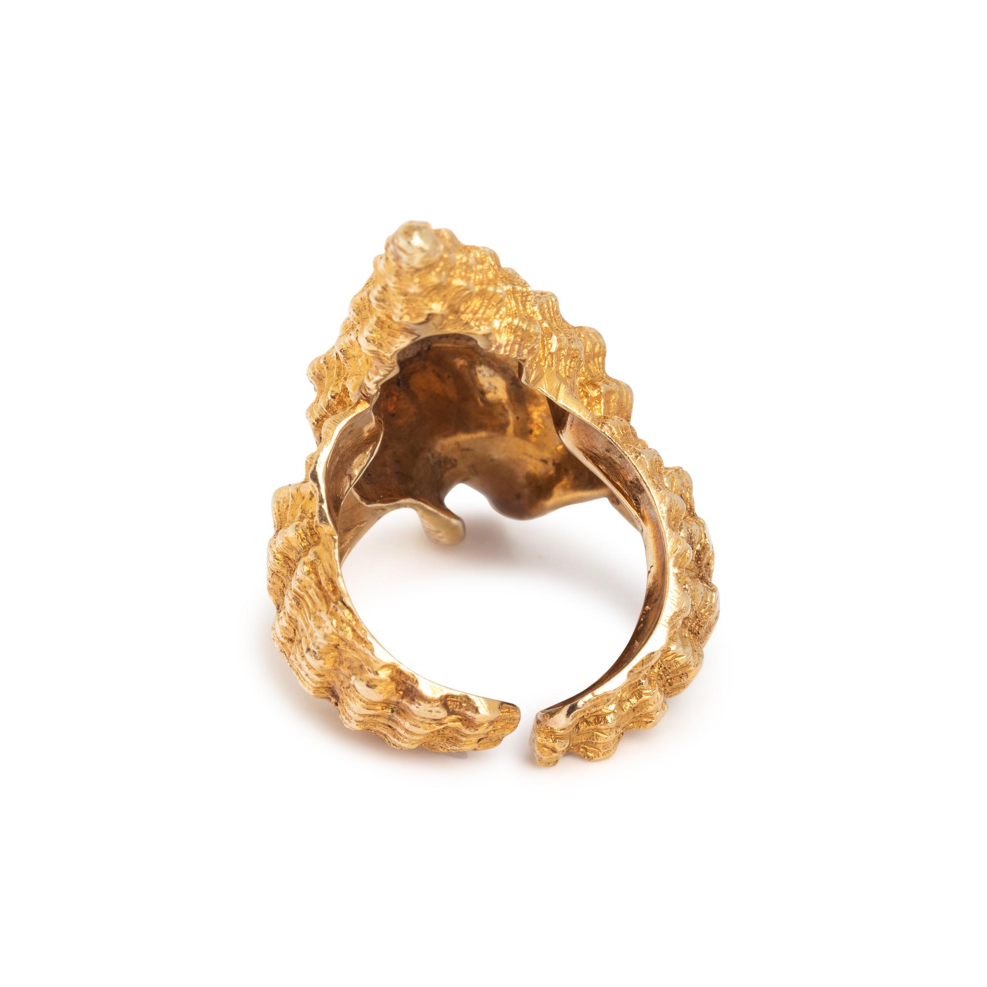 YELLOW GOLD SHELL RING