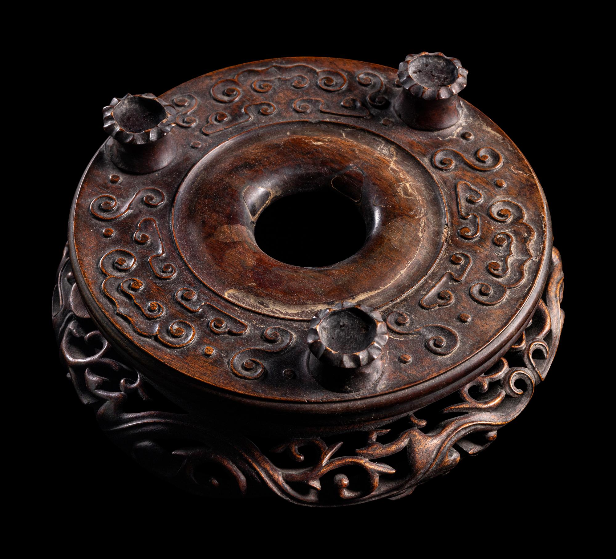 A Chinese Longquan Celadon Glazed Porcelain Tripod Censer