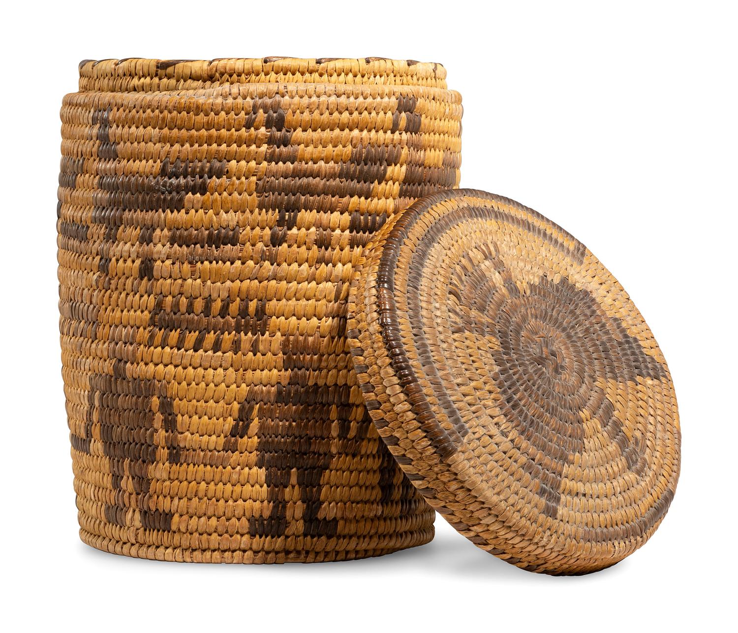 Tohono O'odham Lidded Figural Basket