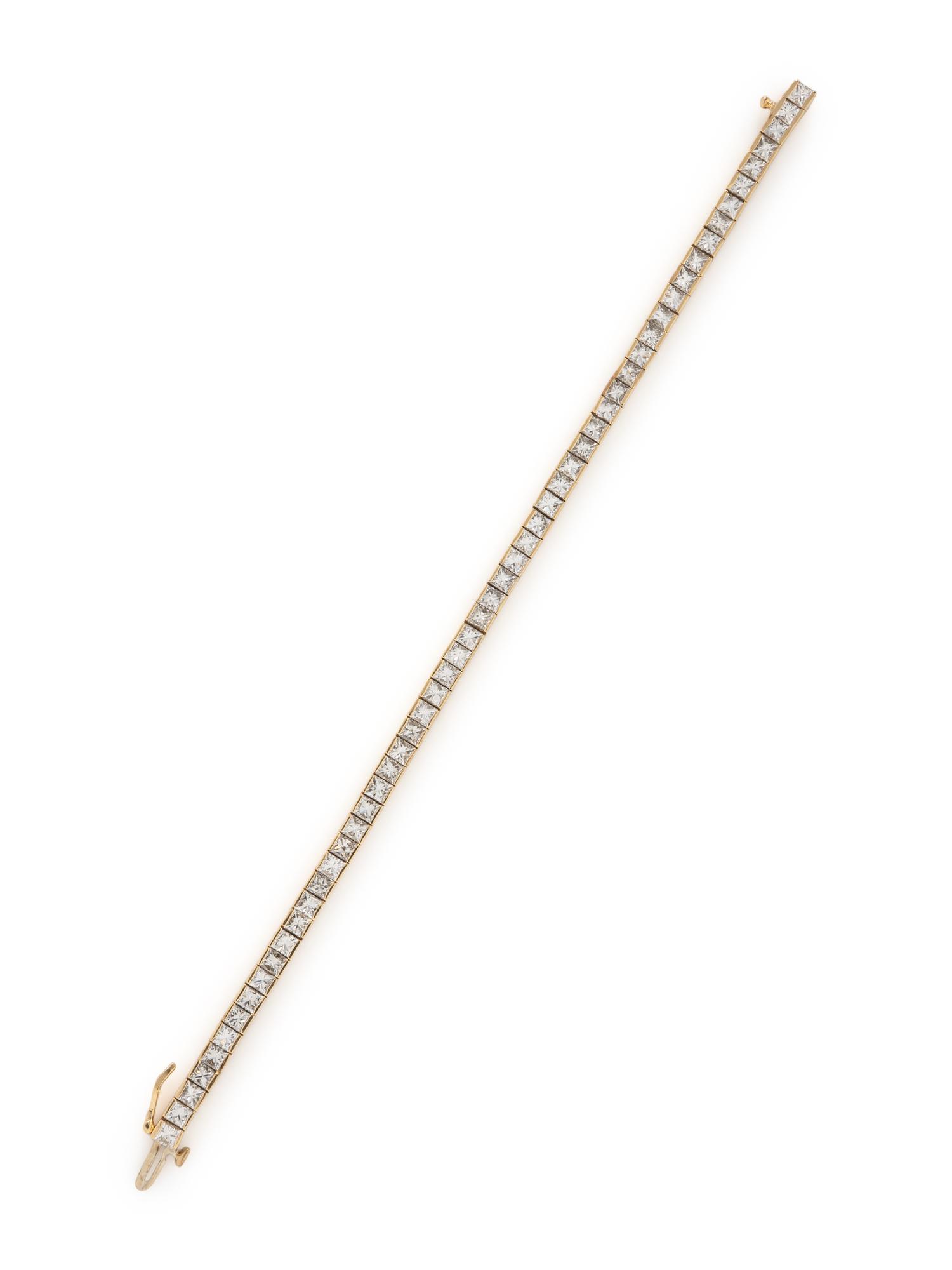 YELLOW GOLD AND DIAMOND LINE BRACELET